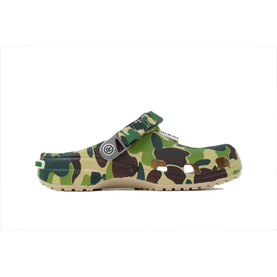 Bstsneaker-Crocs Classic Clog A Bathing Ape ABC Camo Green Slippers 02