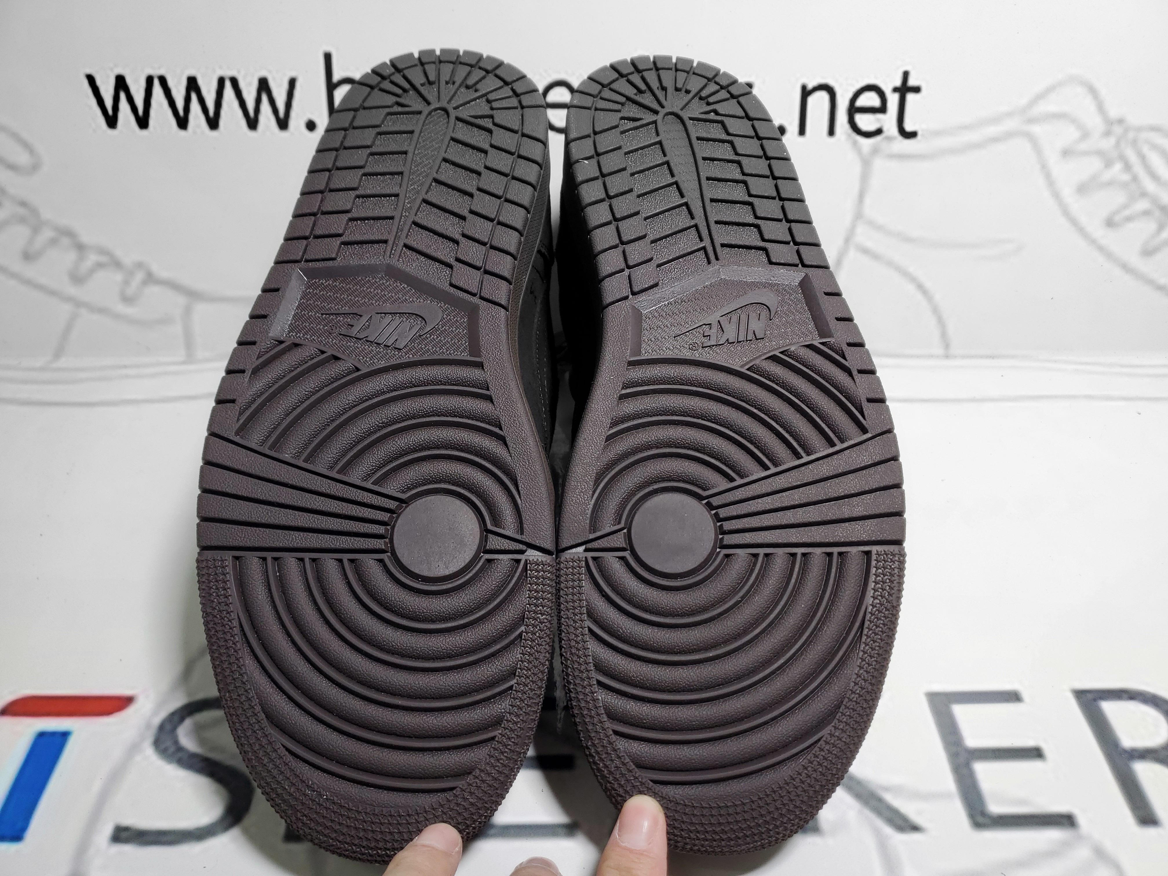 Bstsneaker-Air Jordan 1 Low OG SP Velvet Brown x Travis Scott DM7866-202 