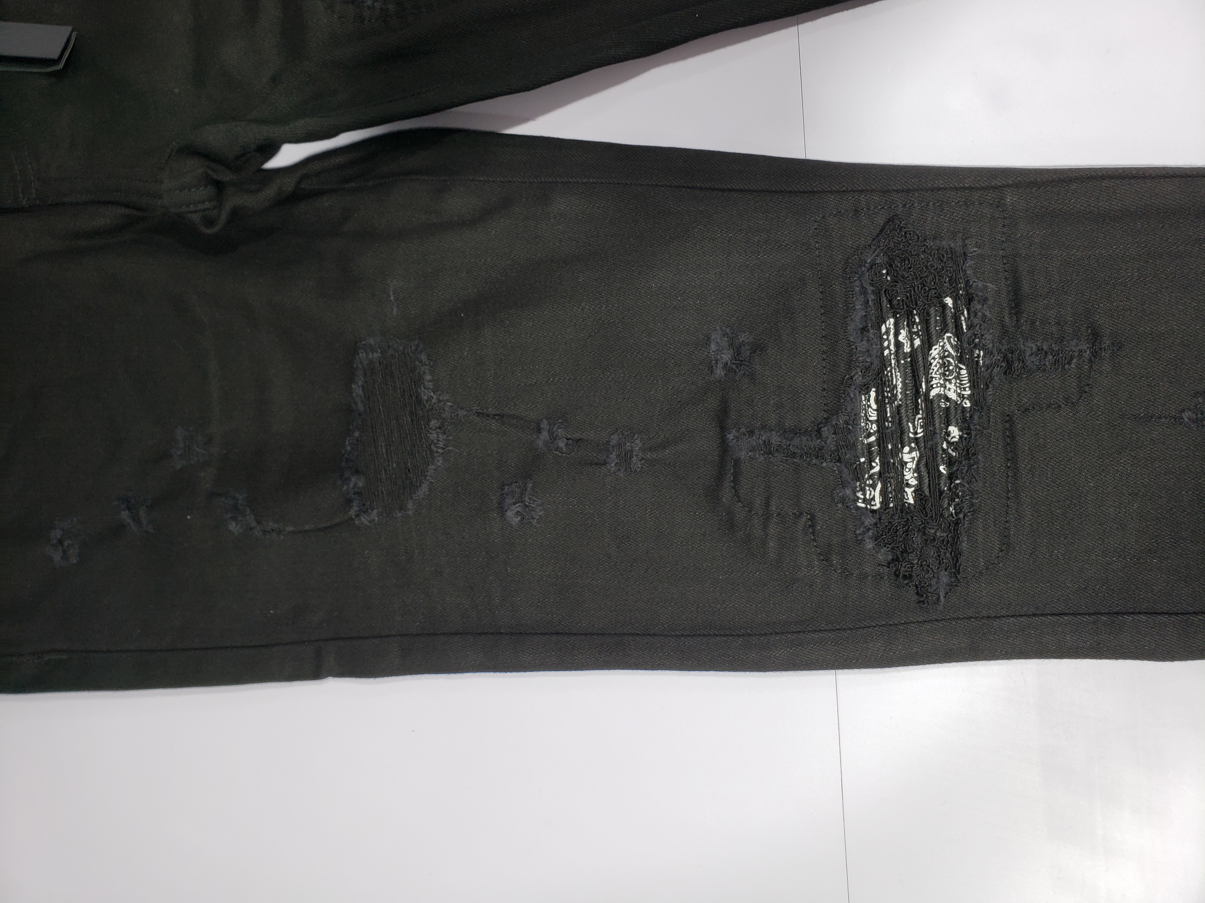 Bstsneaker-AMIRI MX1 Bandana Patchwork Skinny Jeans Black 210