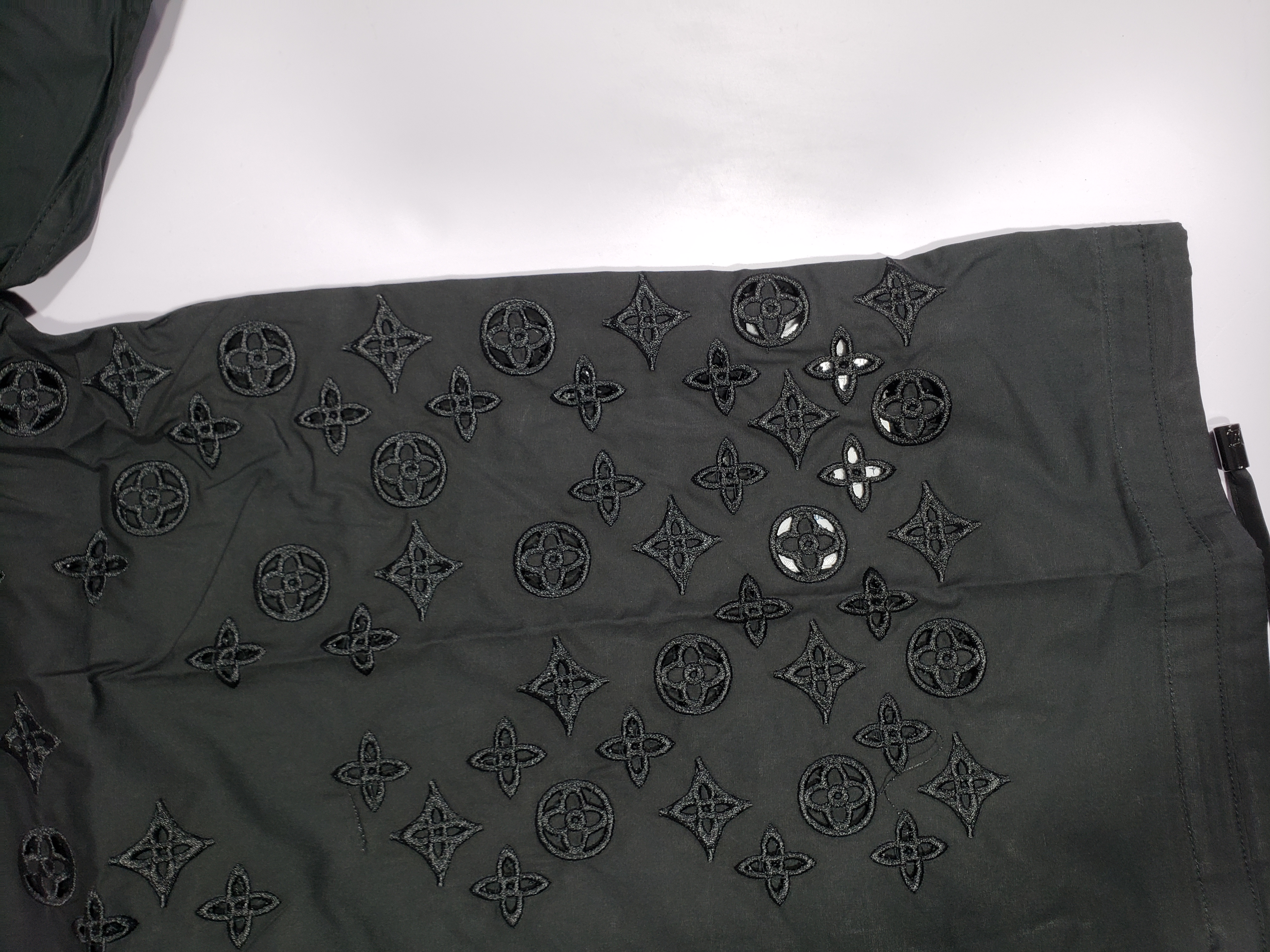 Bstsneaker-Louis Vuitton Letter Embroidered Hollow Shirt 240