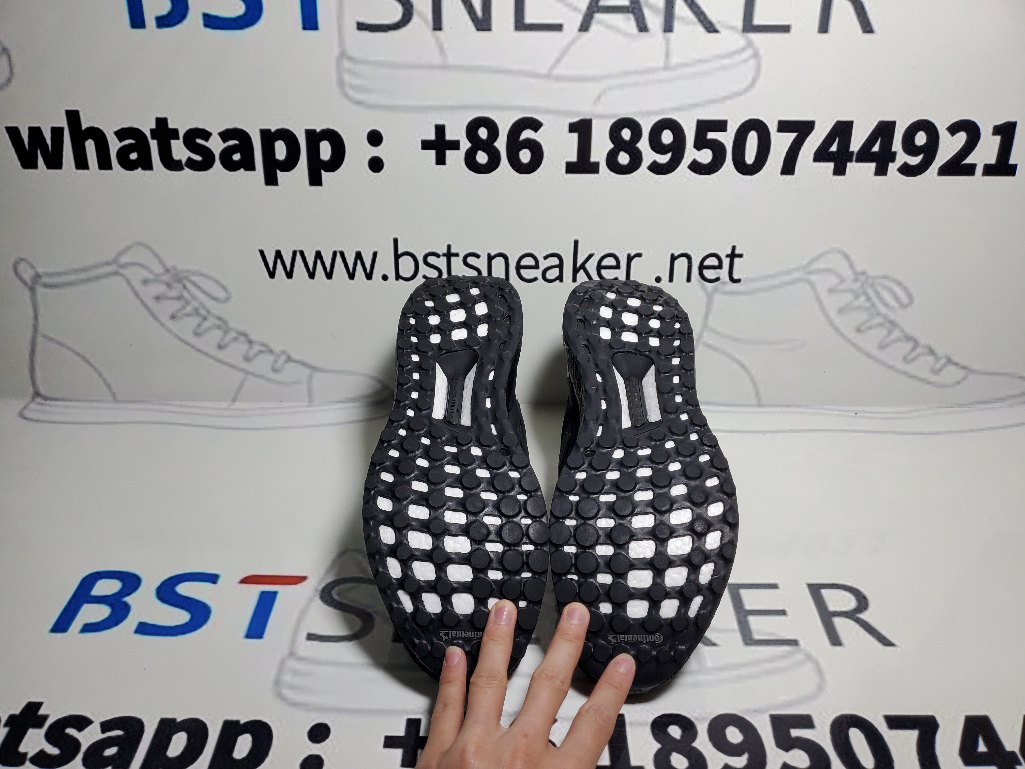 Bstsneaker-Adidas Ultra Boost 4.0 Triple Black EH1420