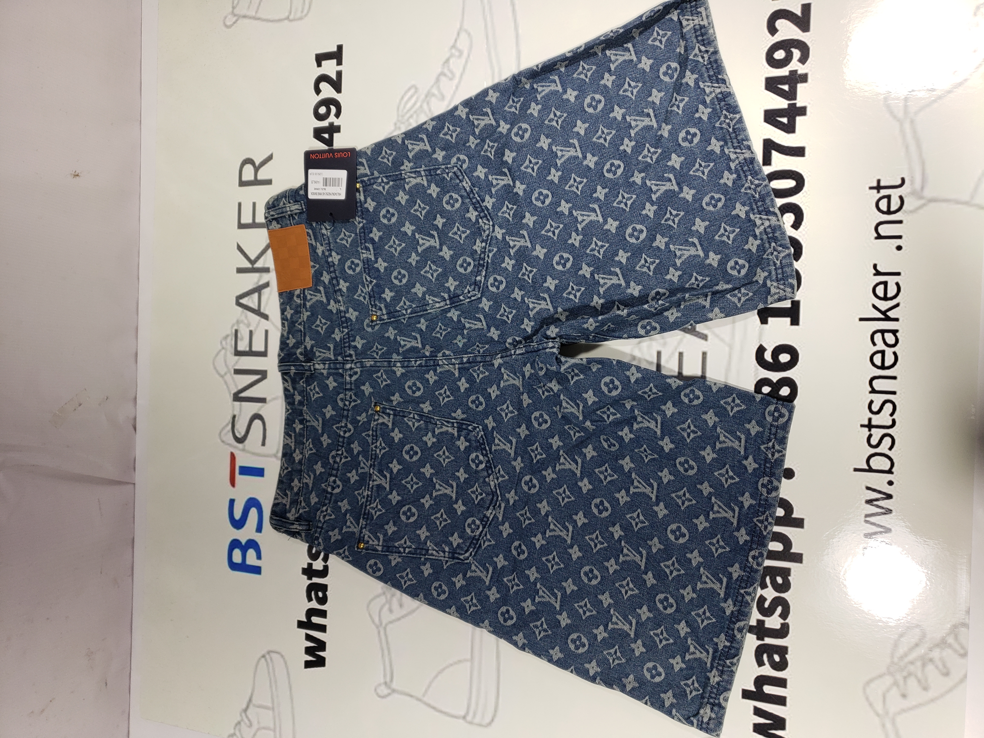 Bstsneaker-Louis Vuitton Monogram Denim Shorts 190