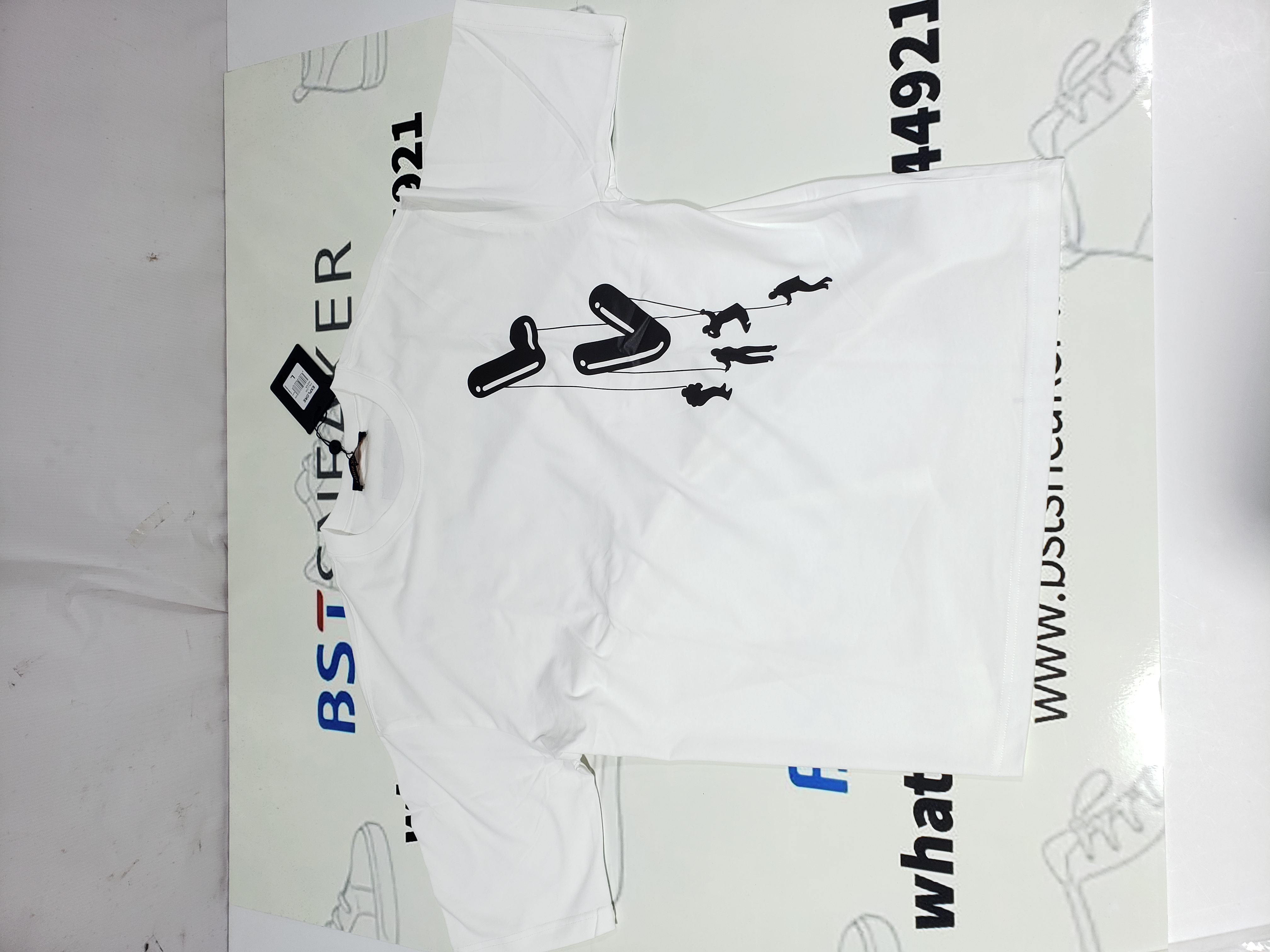 Bstsneaker-Louis Vuitton Paratrooper print T-shirt 130