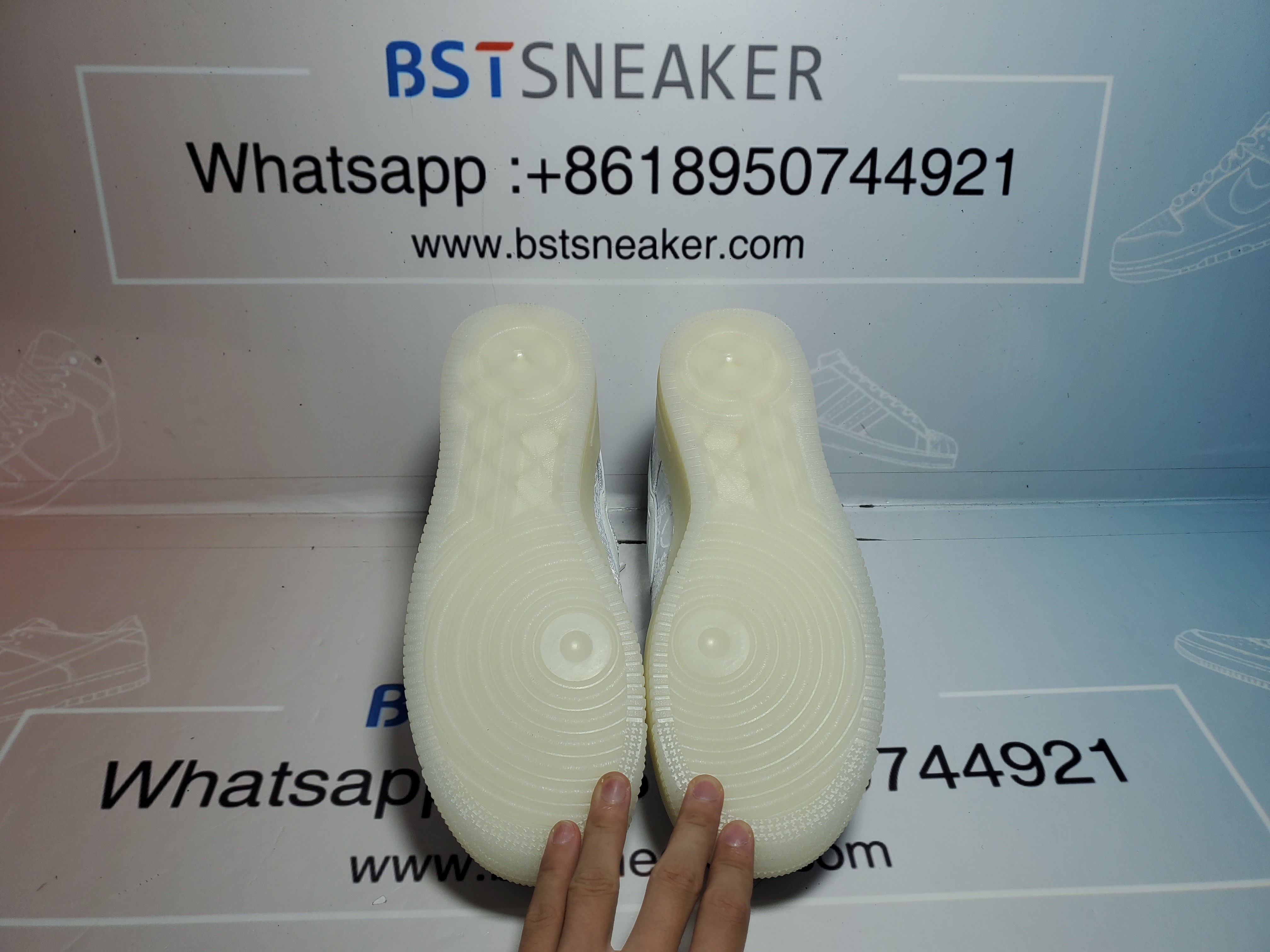 Bstsneaker-Air Force 1 Low Clot 1world White(2018) AO9286-100 