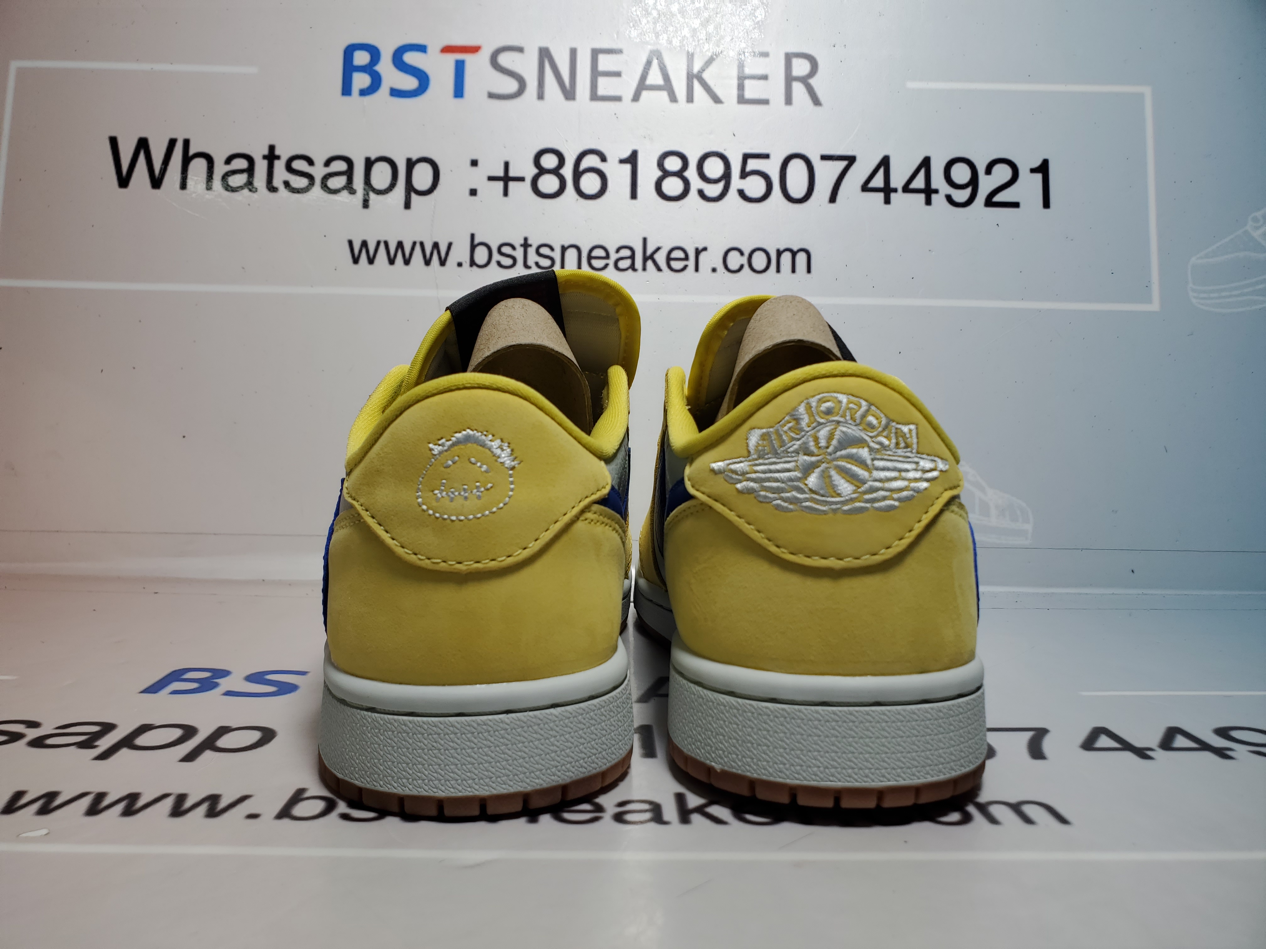 Bstsneaker-Air Jordan 1 Retro Low OG SP Travis Scott Canary DZ4137-700