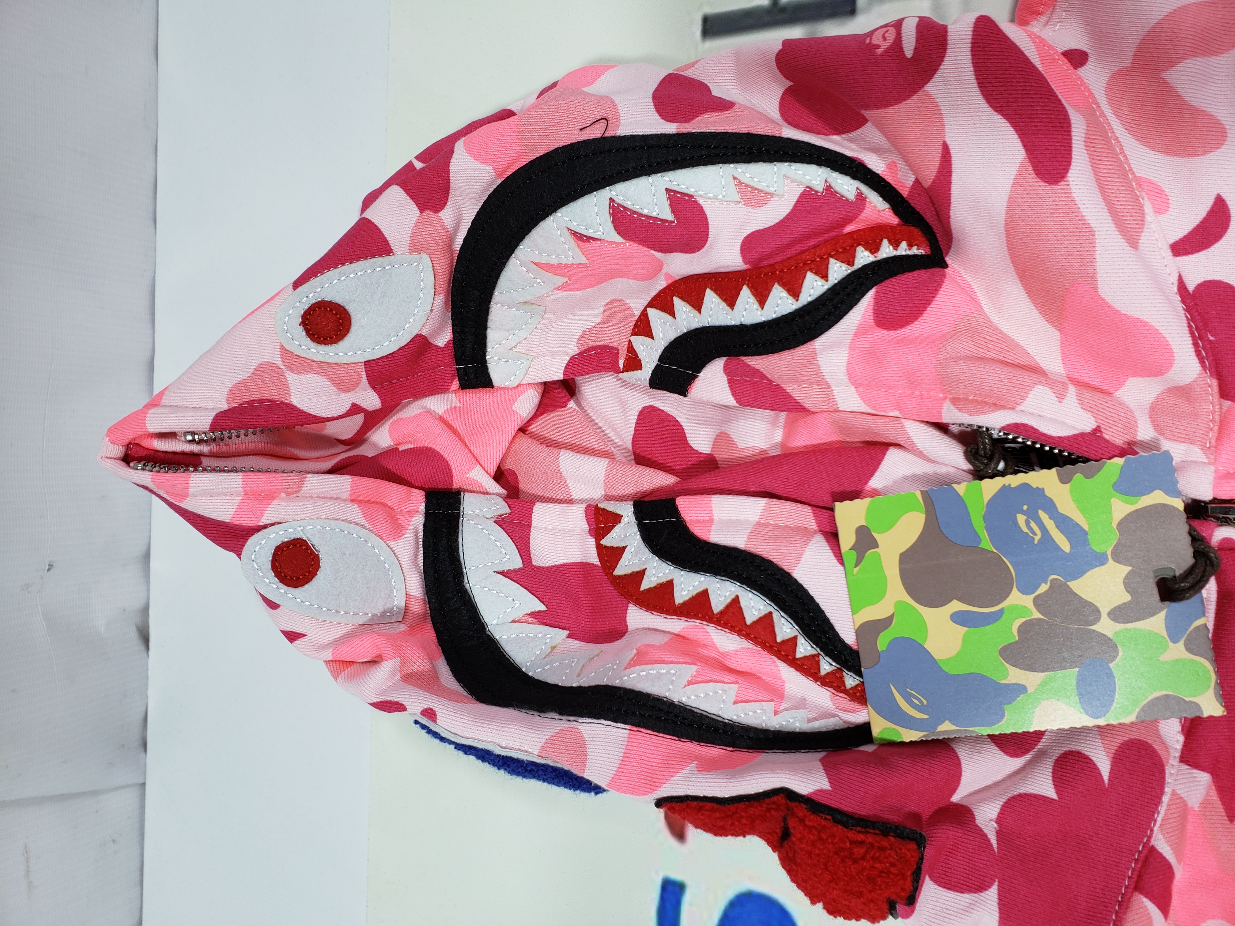 Bstsneaker-BAPE Color Camo Shark Zip Hoodie Pink 160
