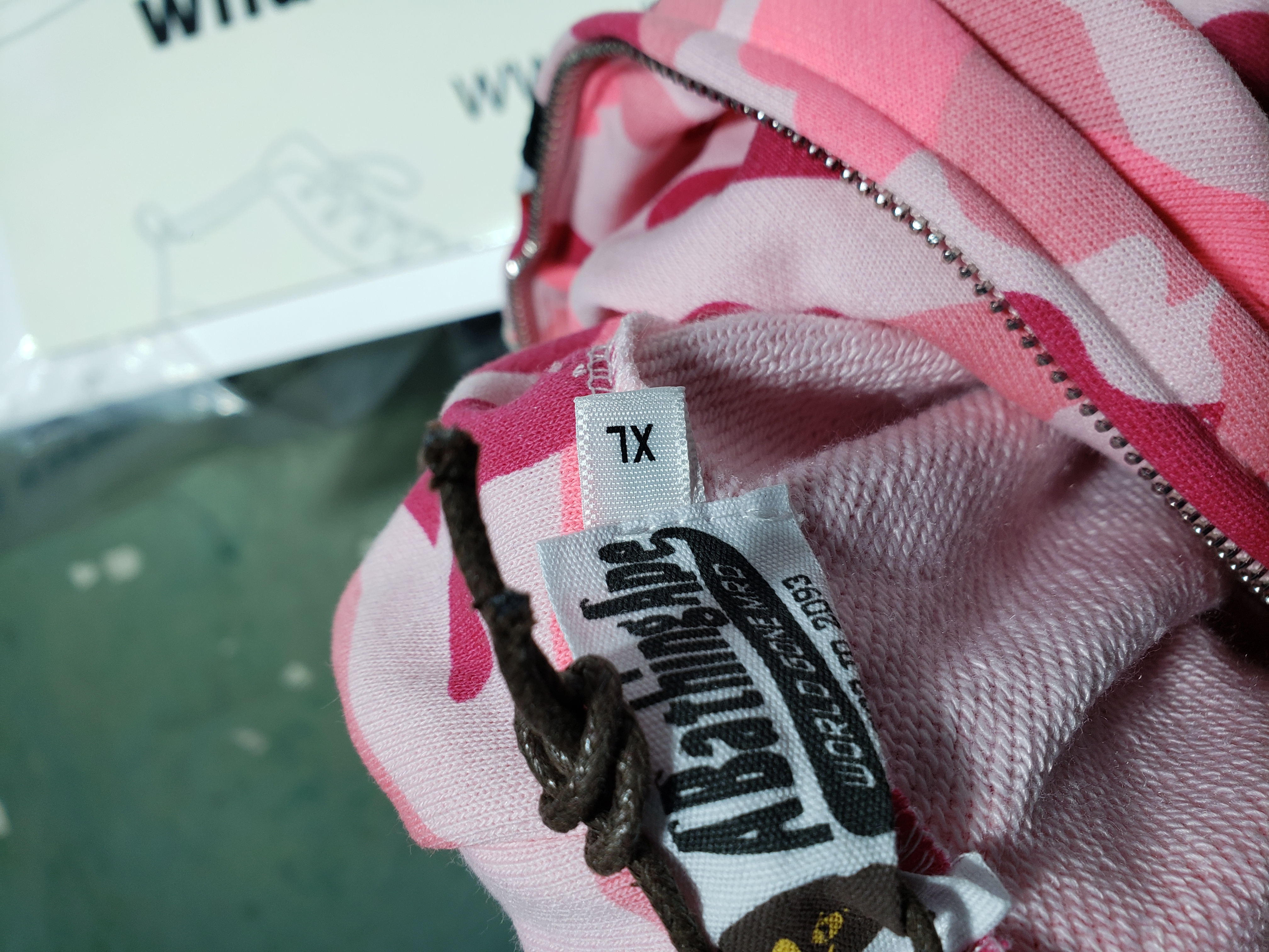 Bstsneaker-BAPE Color Camo Shark Zip Hoodie Pink 160