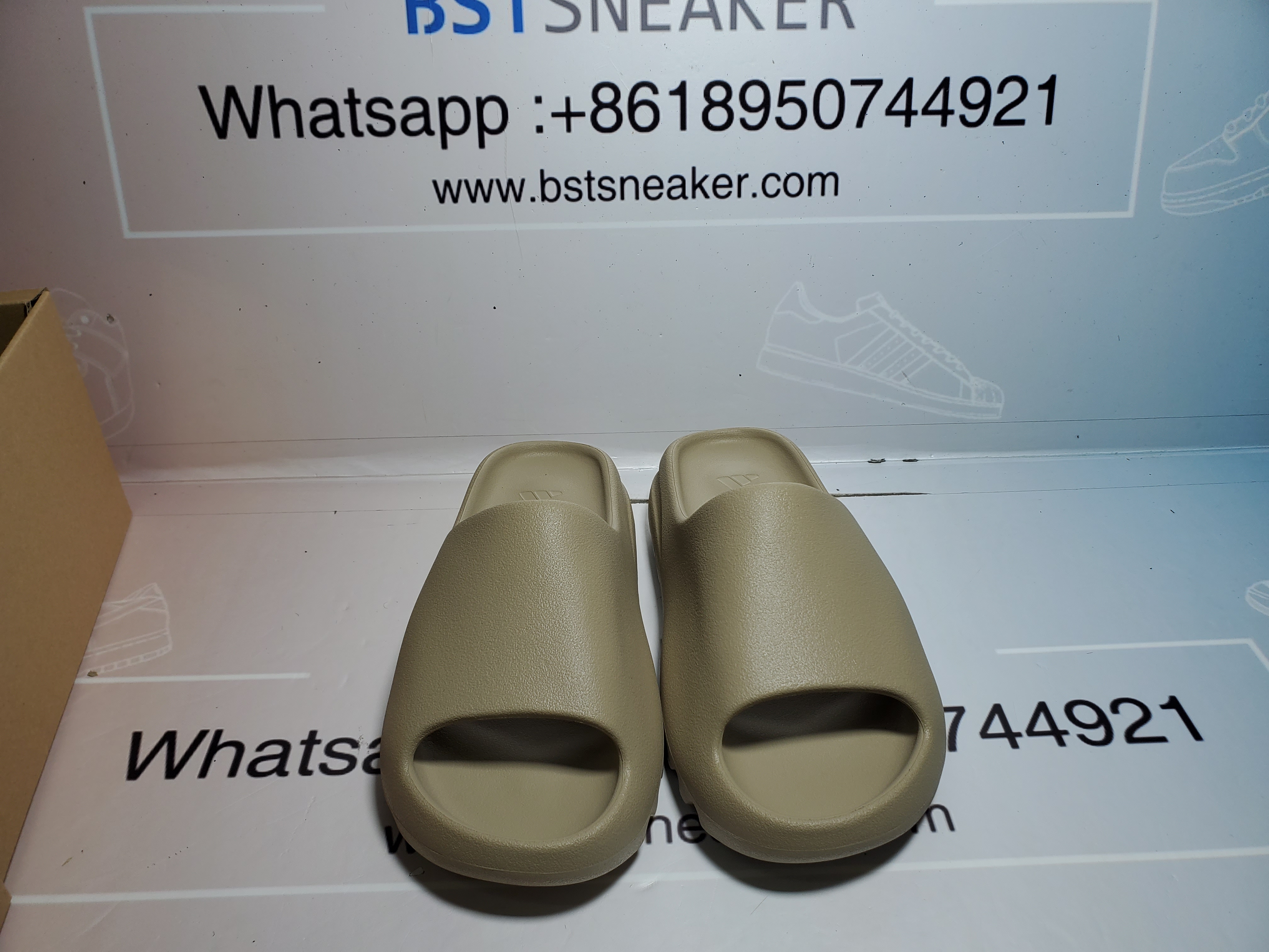 Bstsneaker-Adidas Yeezy Slide Pure GW1934