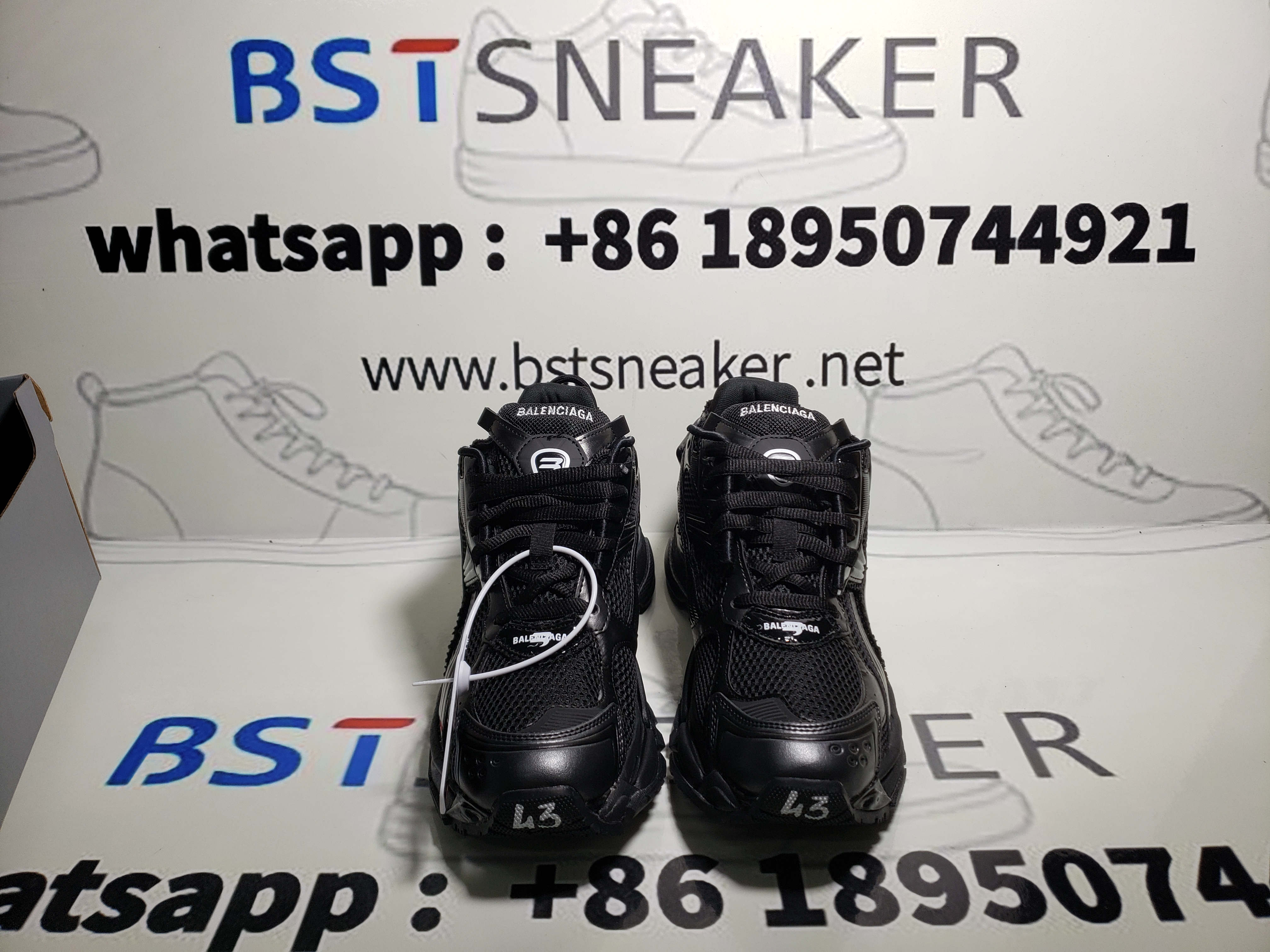 Bstsneaker-Balenciaga Runner LED Black 853225 WRNLD 1000