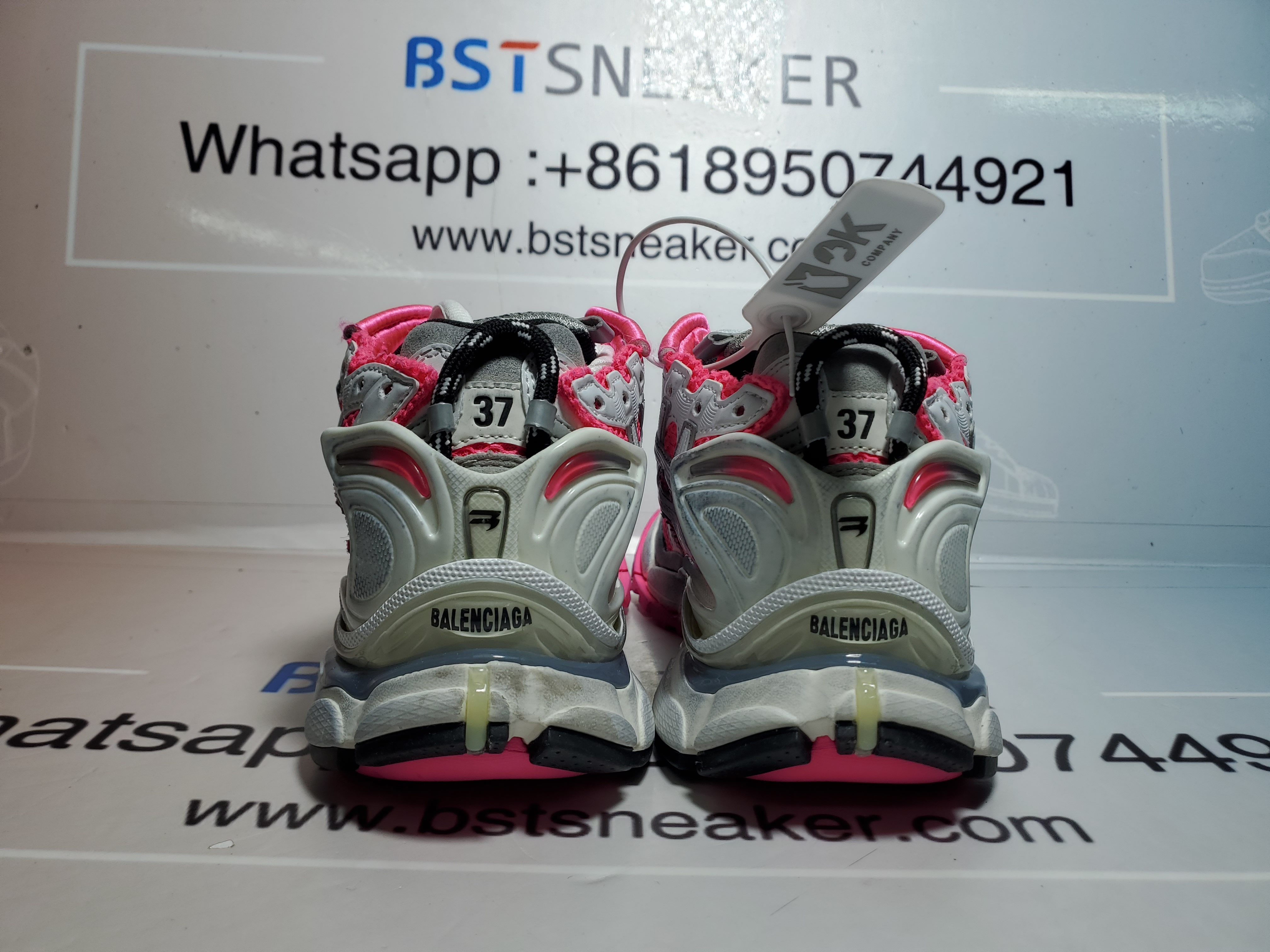 Bstsneaker-Balenciaga Runner White Fluo Pink (Women's) 677402 W3RBN 9155