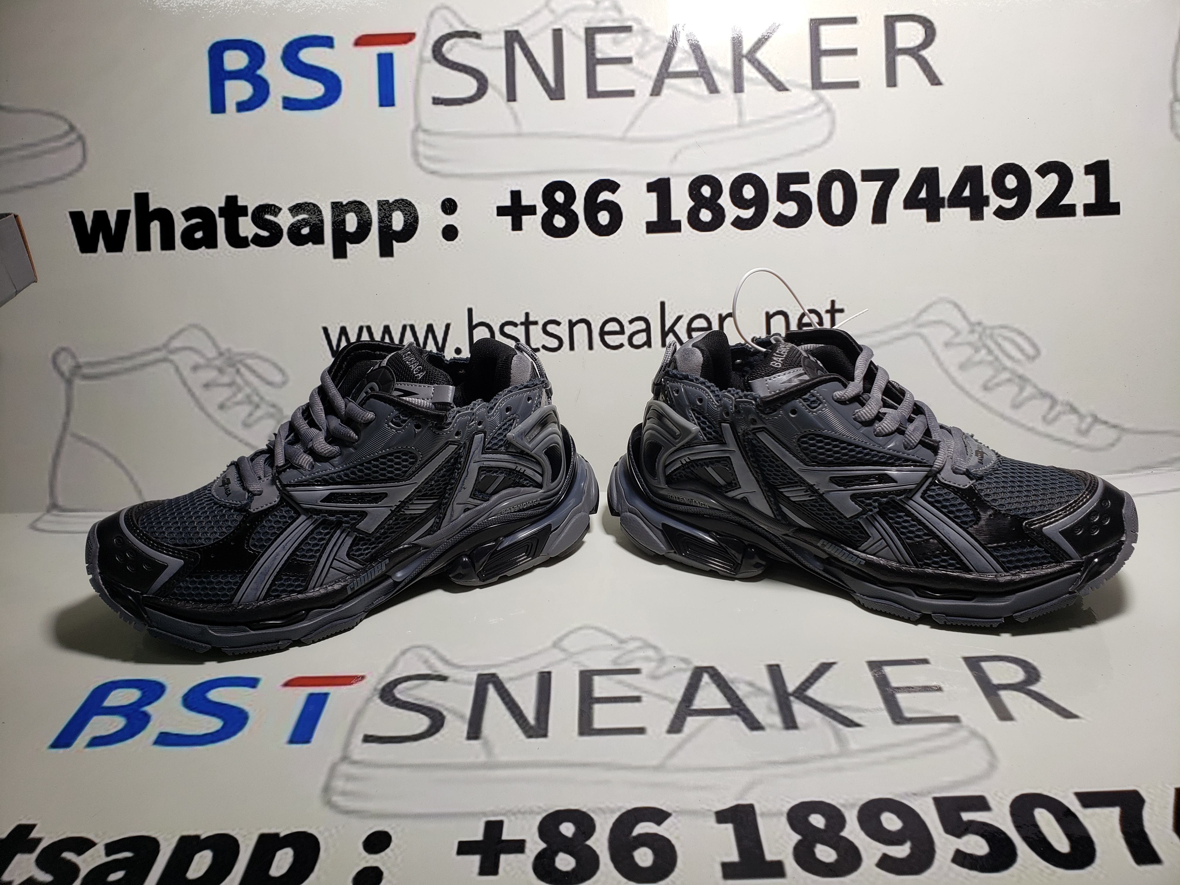 Bstsneaker-Balenciaga Runner Dark Grey Black 677403 W3RBR 1515 