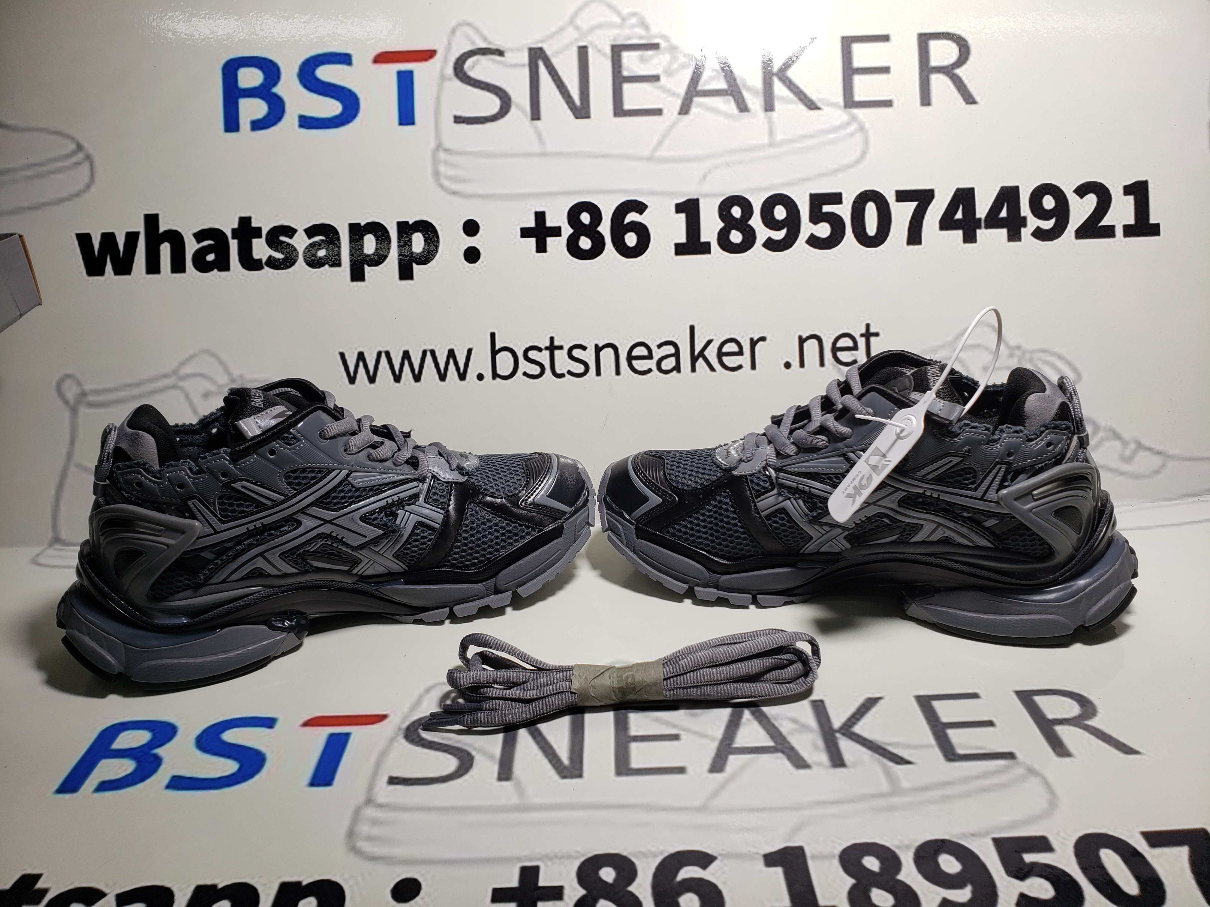 Bstsneaker-Balenciaga Runner Dark Grey Black 677403 W3RBR 1515 