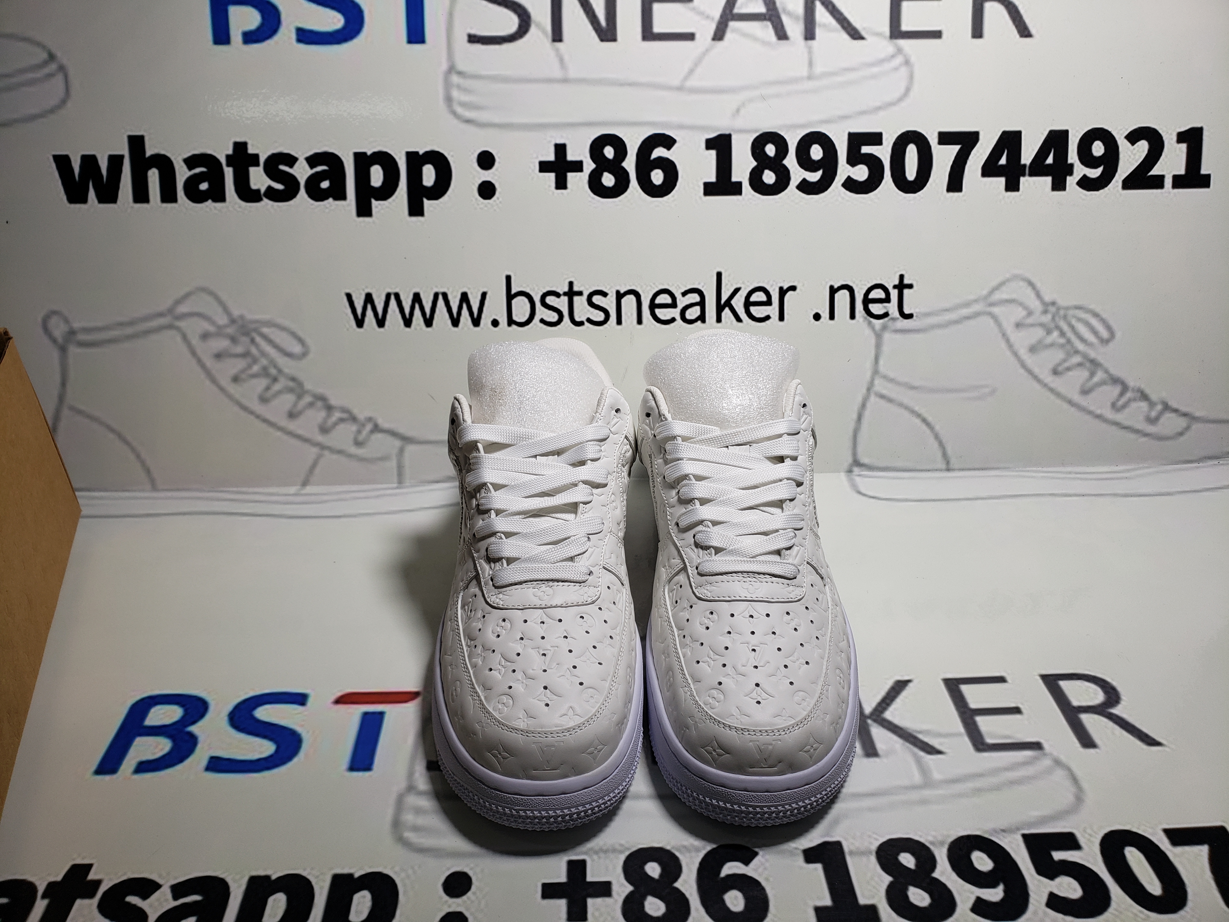 Bstsneaker-Louis Vuitton x Nike Air Force 1 Triple White 