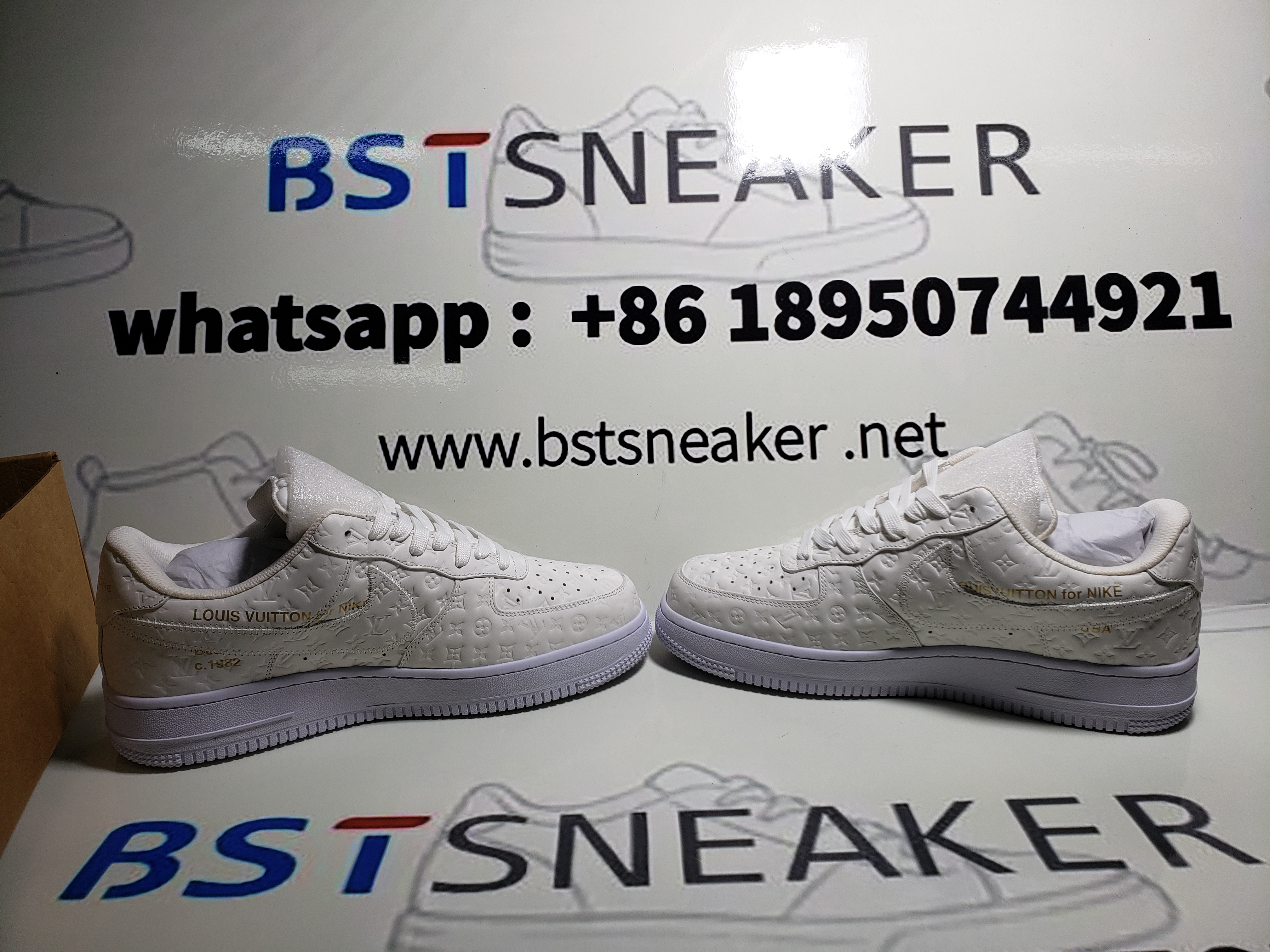 Bstsneaker-Louis Vuitton x Nike Air Force 1 Triple White 