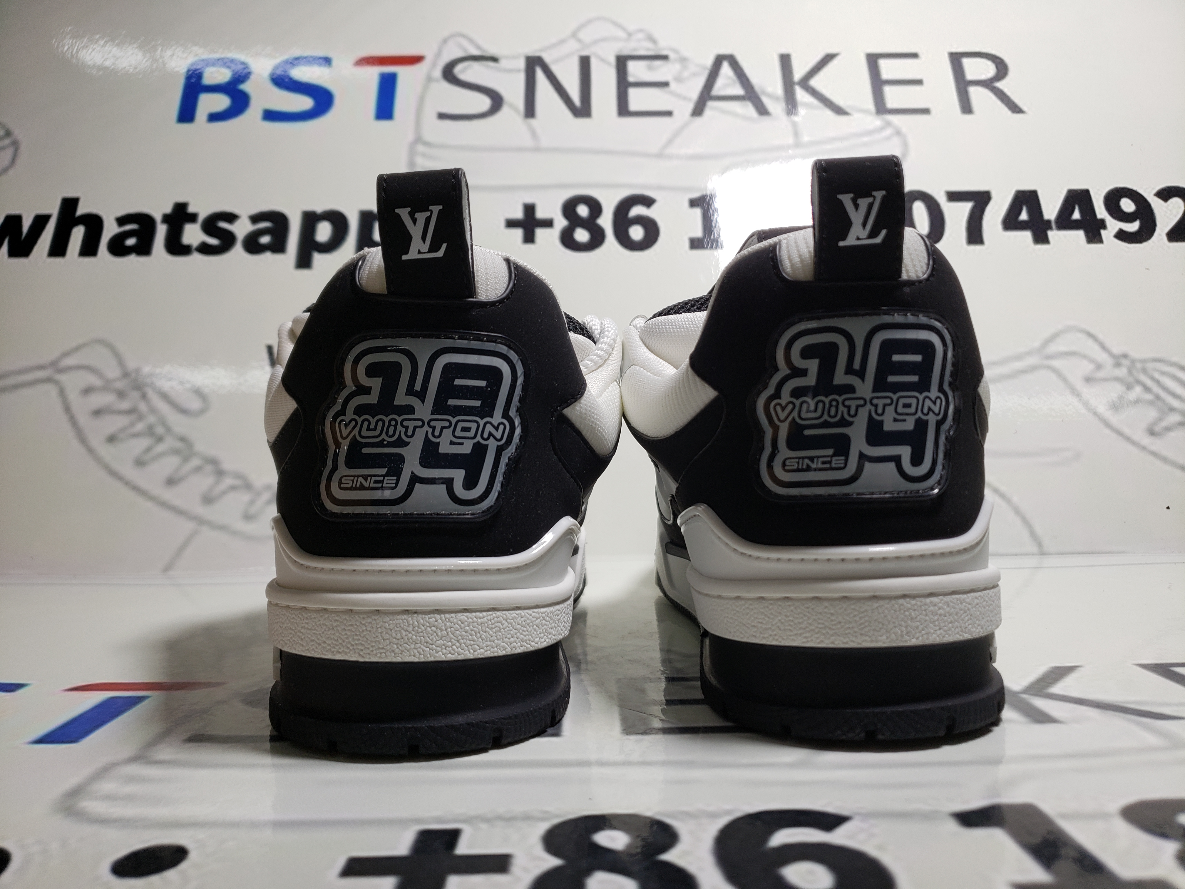 Bstsneaker-Louis Vuitton LV Skate Sneaker Black And White