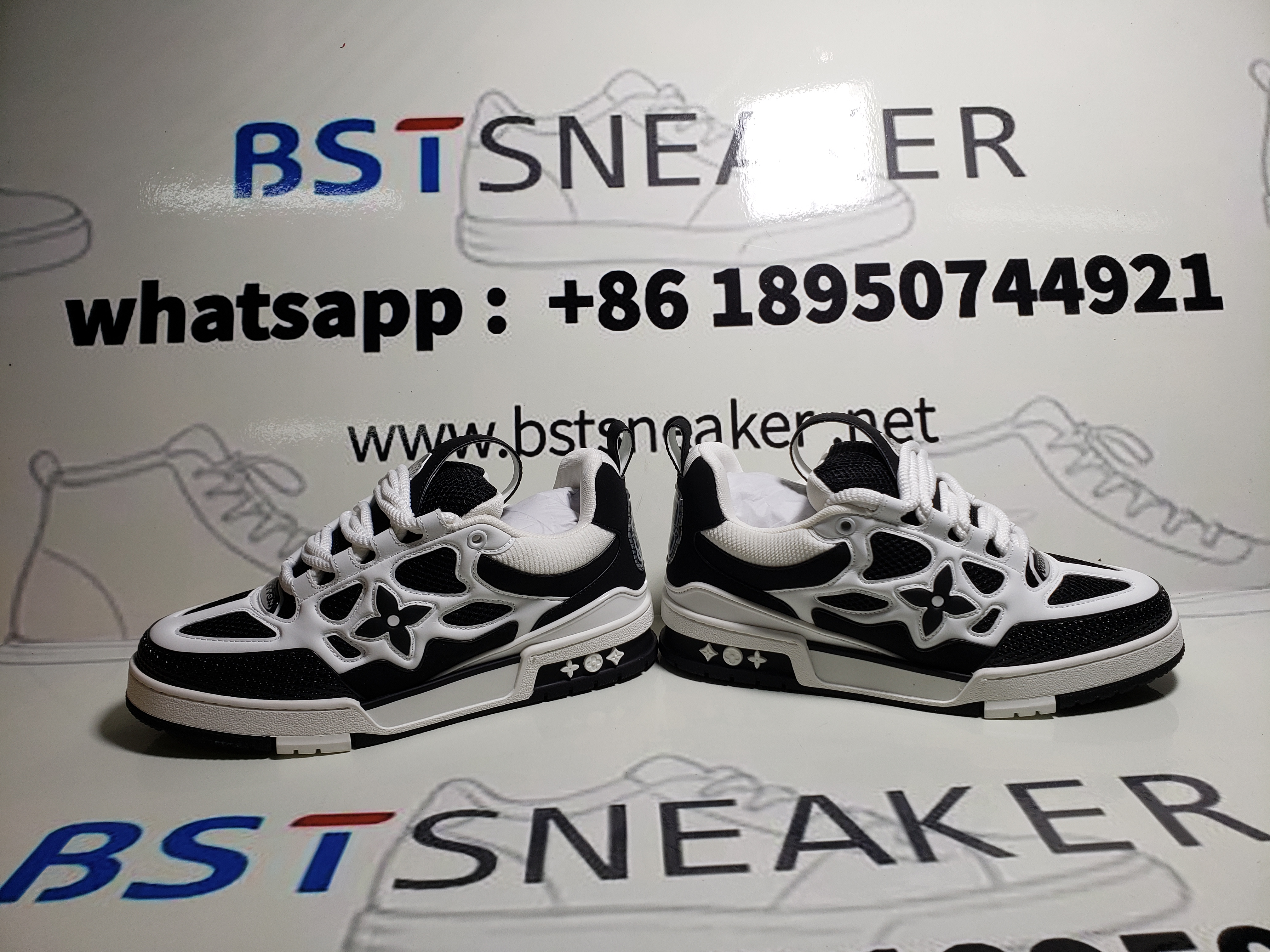 Bstsneaker-Louis Vuitton LV Skate Sneaker Black And White