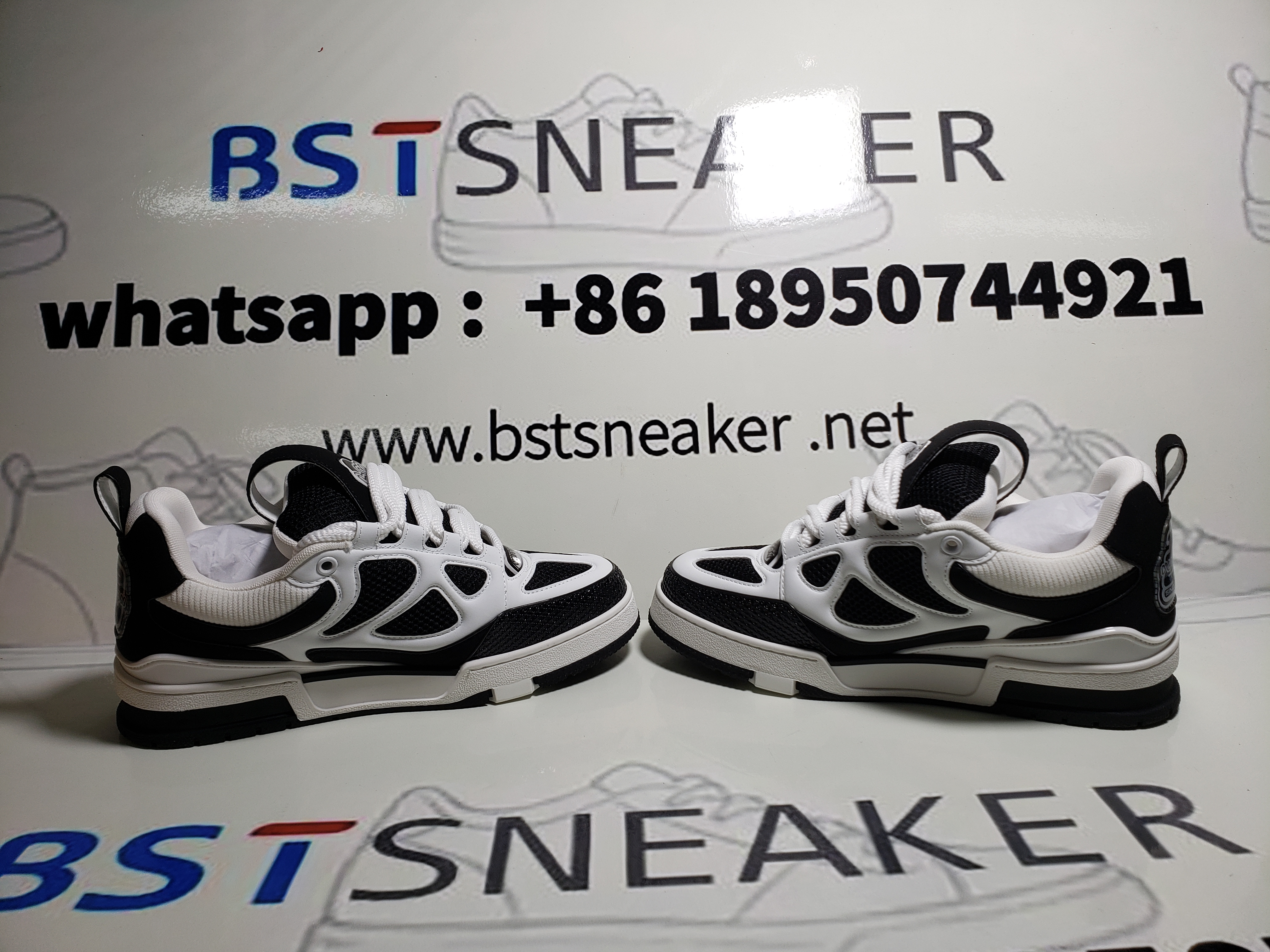 Bstsneaker-Louis Vuitton LV Skate Sneaker Black And White