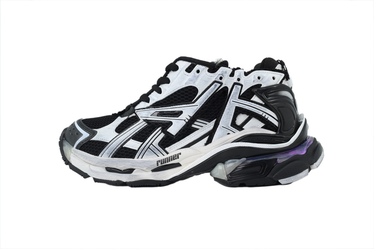Bstsneaker-Balenciaga Runner LED Black and White 853225 WRNLD 9010 
