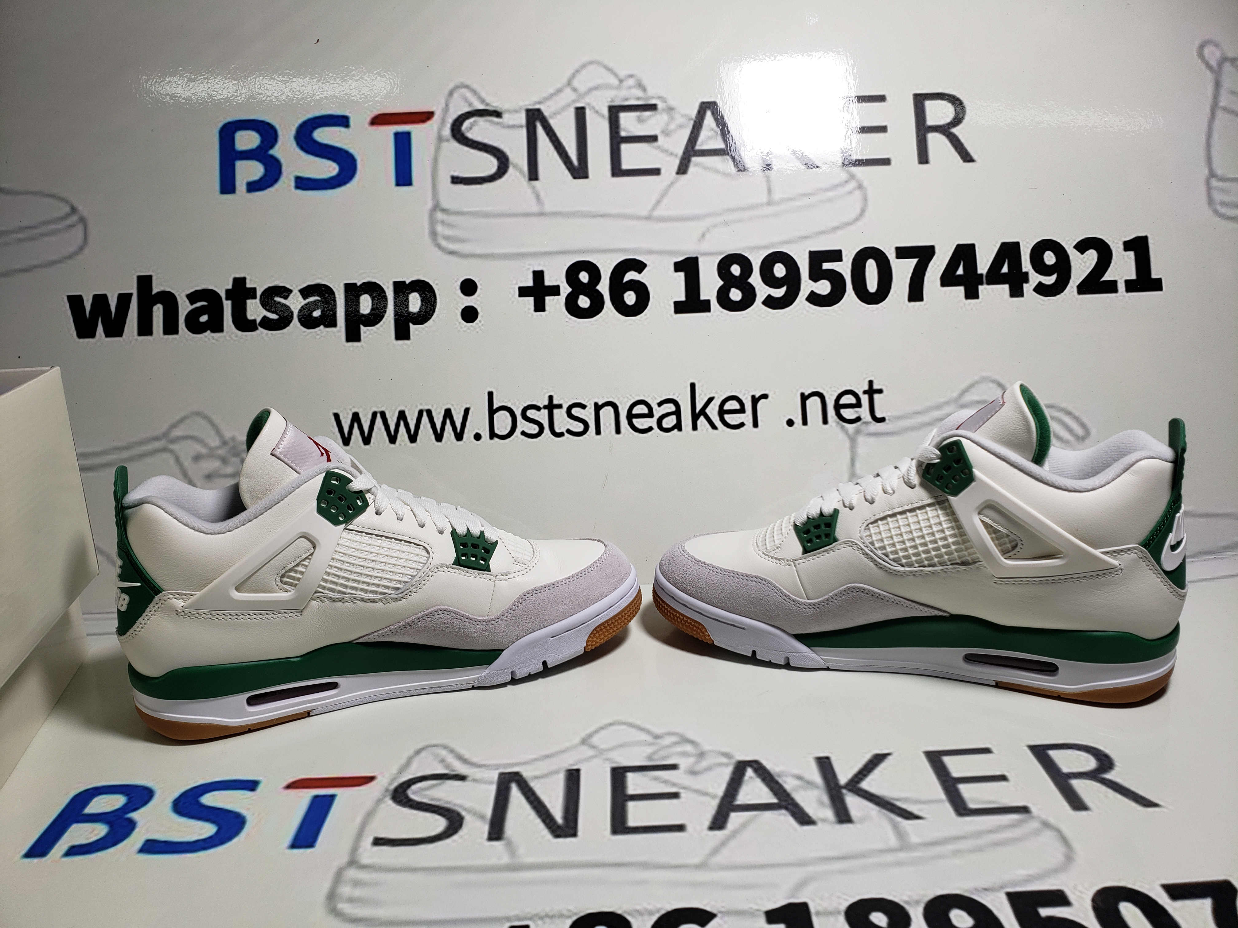 Bstsneaker-Jordan 4 Retro SB Pine Green DR5415-103