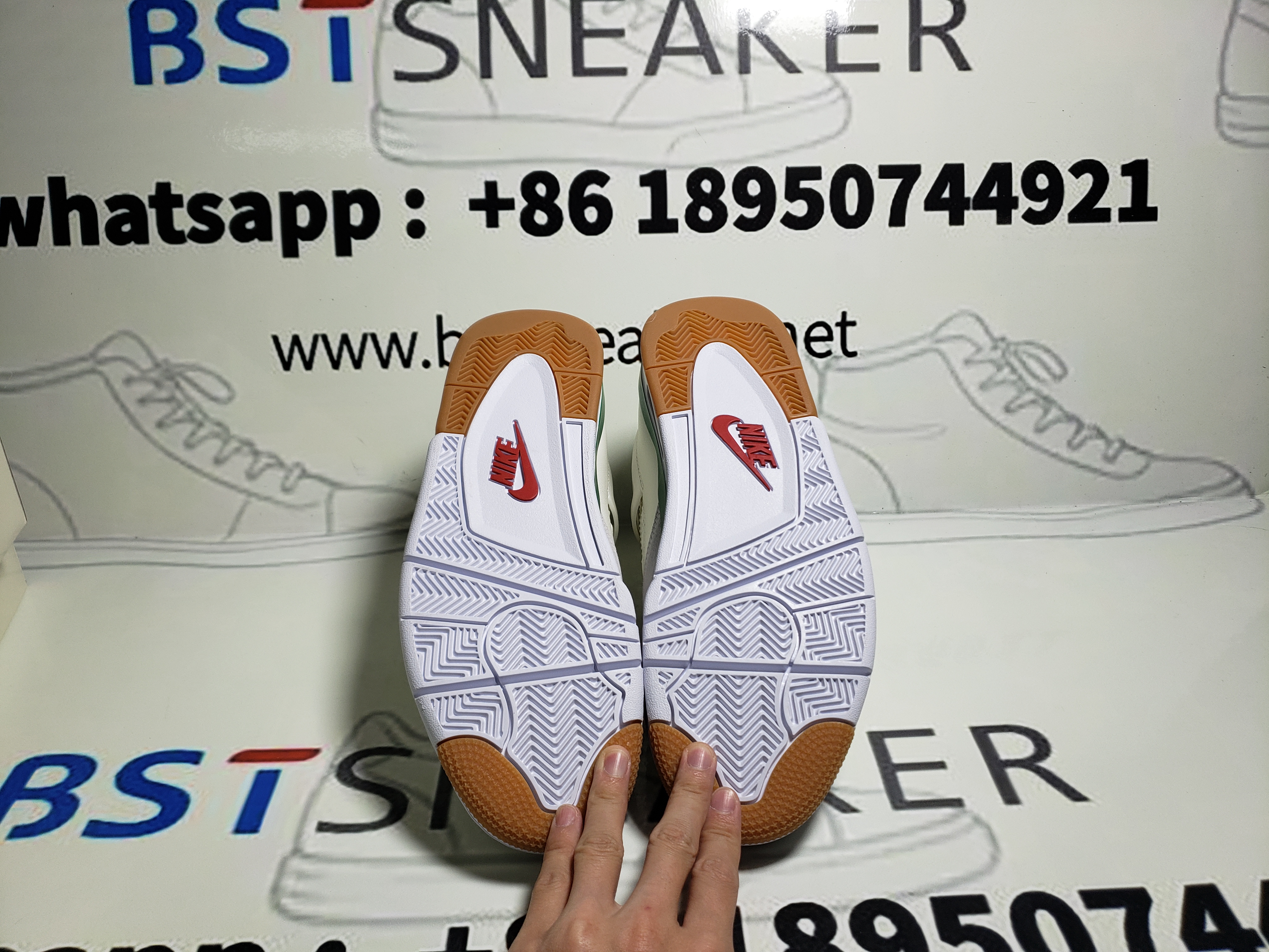 Bstsneaker-Jordan 4 Retro SB Pine Green DR5415-103