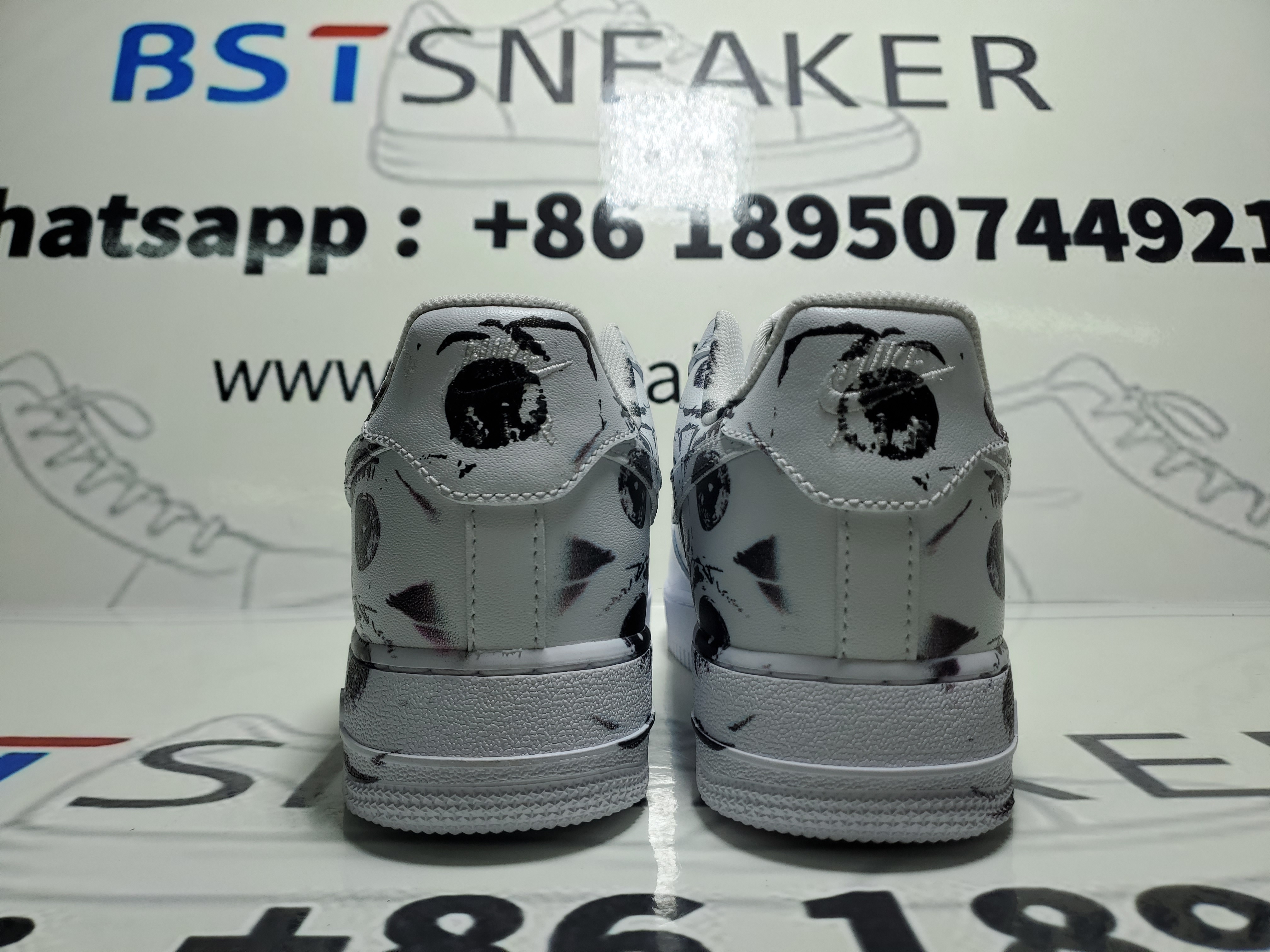 Bstsneaker-Supreme x Comme des Garçons SHIRT x Nike Air Force 1 Low 'Eyes' 923044-100