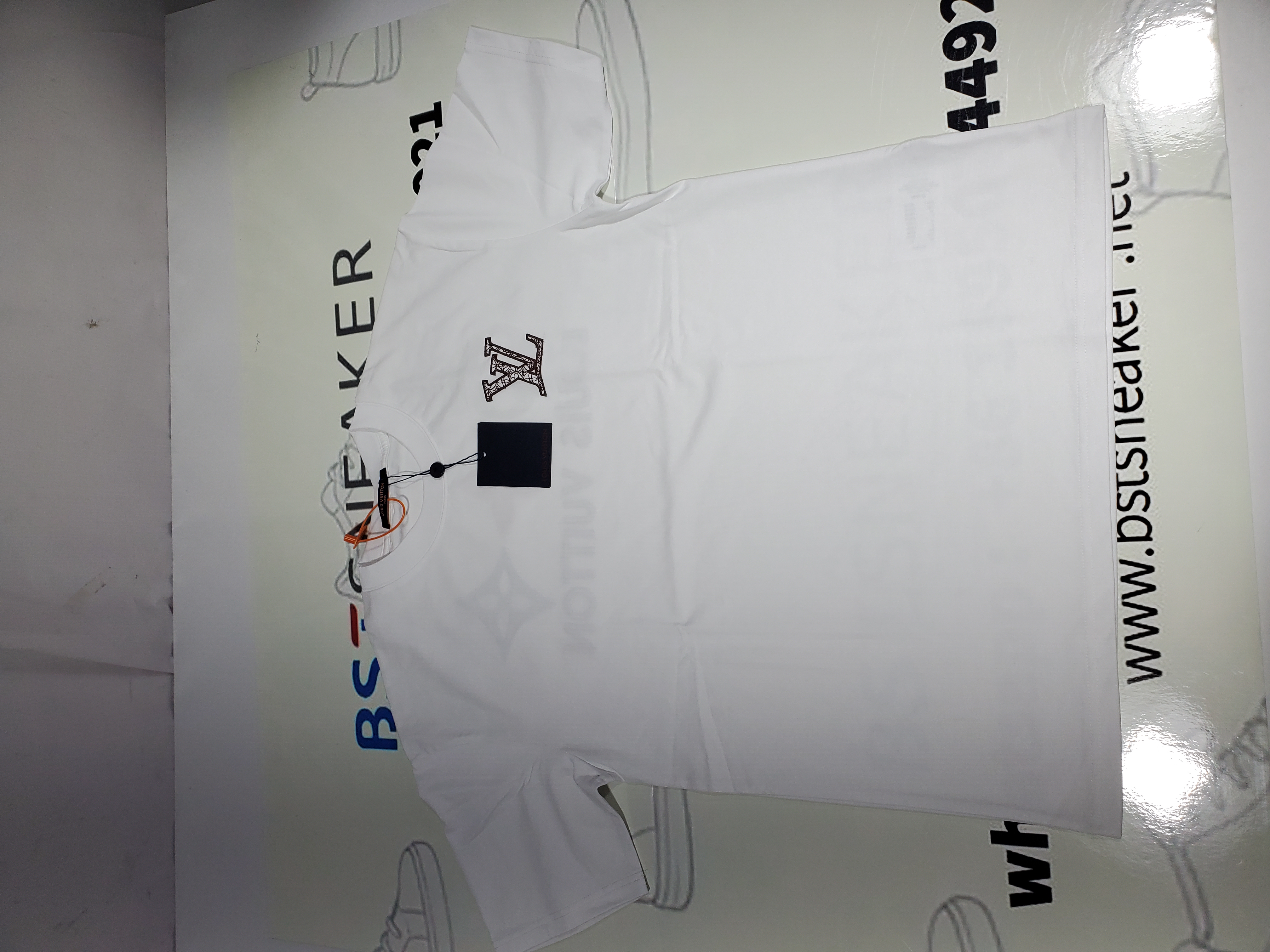 Bstsneaker-Louis Vuitton 3D logo embroidered T-shirt 140