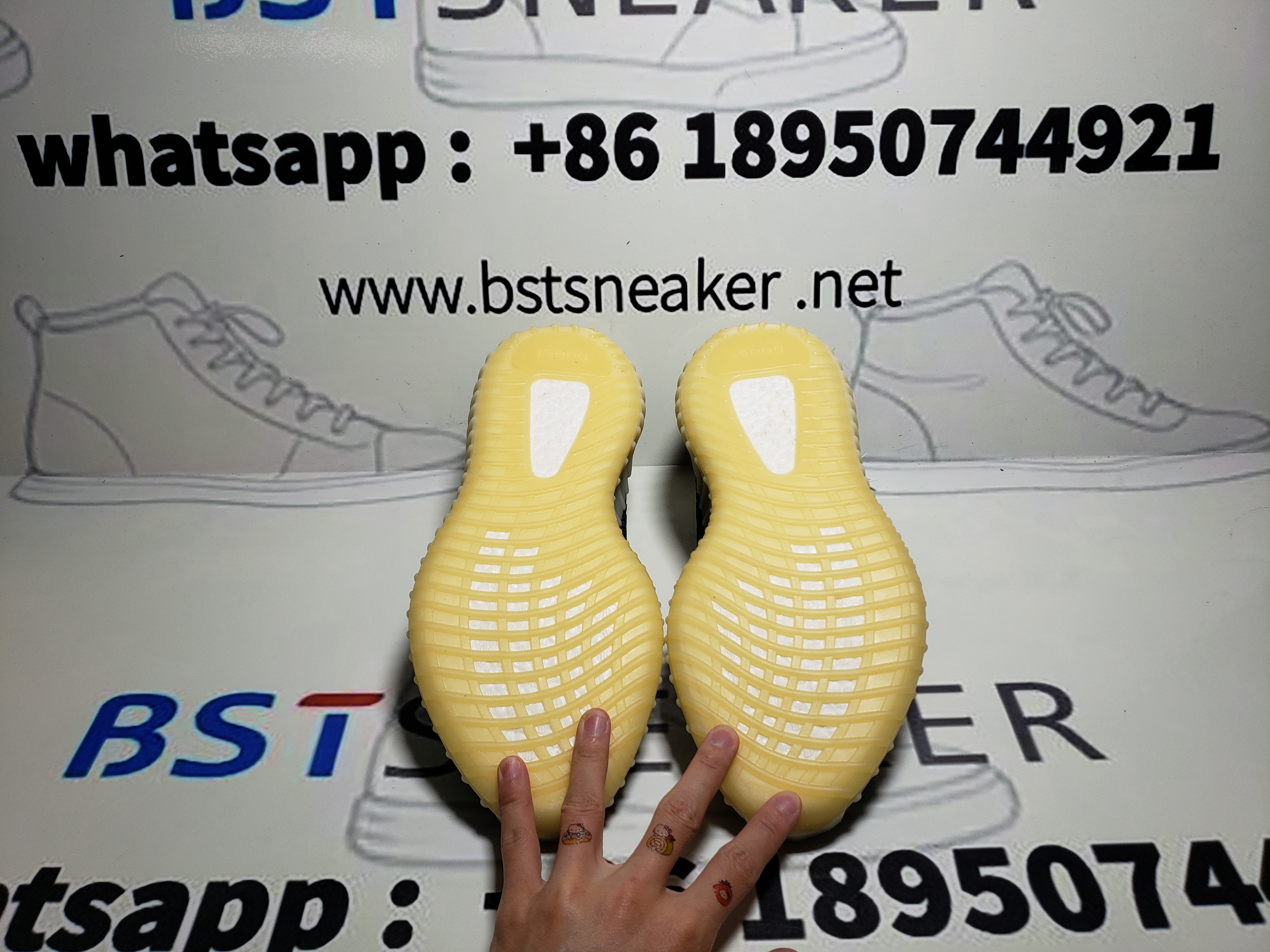 Bstsneaker-Adidas Yeezy Boost 350 V2 Carbon FZ5000 