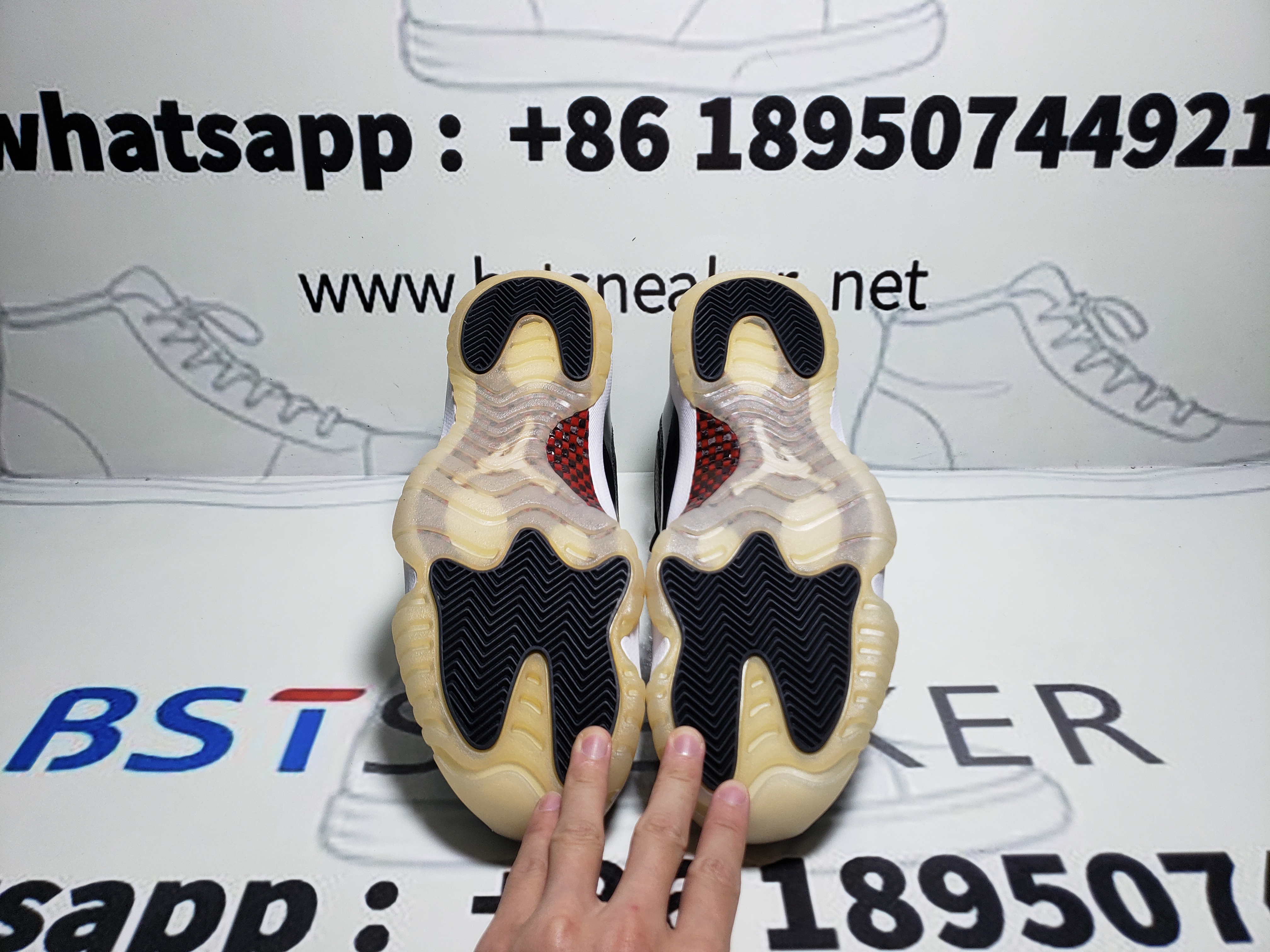 Bstsneaker-Air Jordan 11 Retro Low 72-10 AV2187-001 