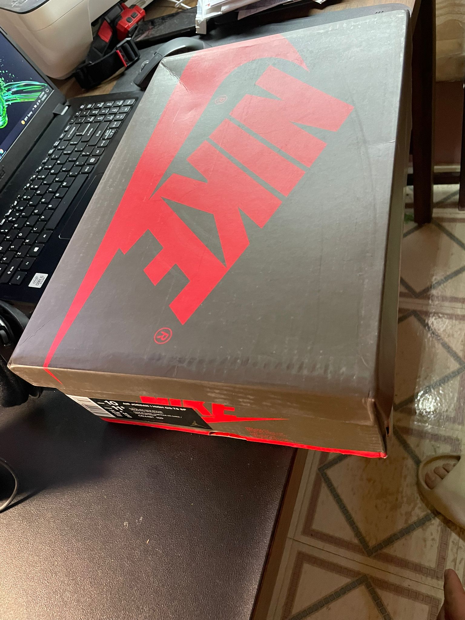 Bstsneaker- Air Jordan 1 Retro High Travis Scott CD4487-100  review Mike Biel 01