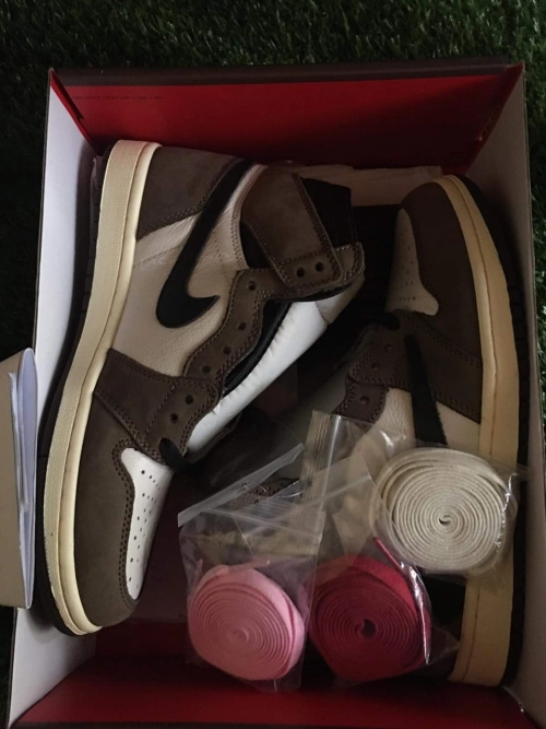 Bstsneaker- Air Jordan 1 Retro High Travis Scott CD4487-100  review 