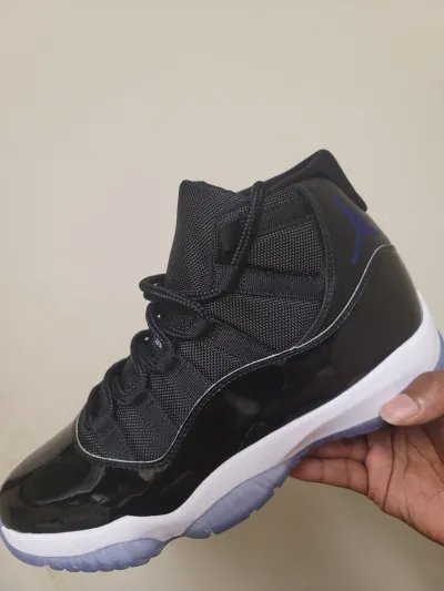  Air Jordan 11 Retro Space Jam (2016) 378037-003  review Douglas 03