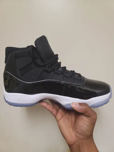  Air Jordan 11 Retro Space Jam (2016) 378037-003  review Douglas 04