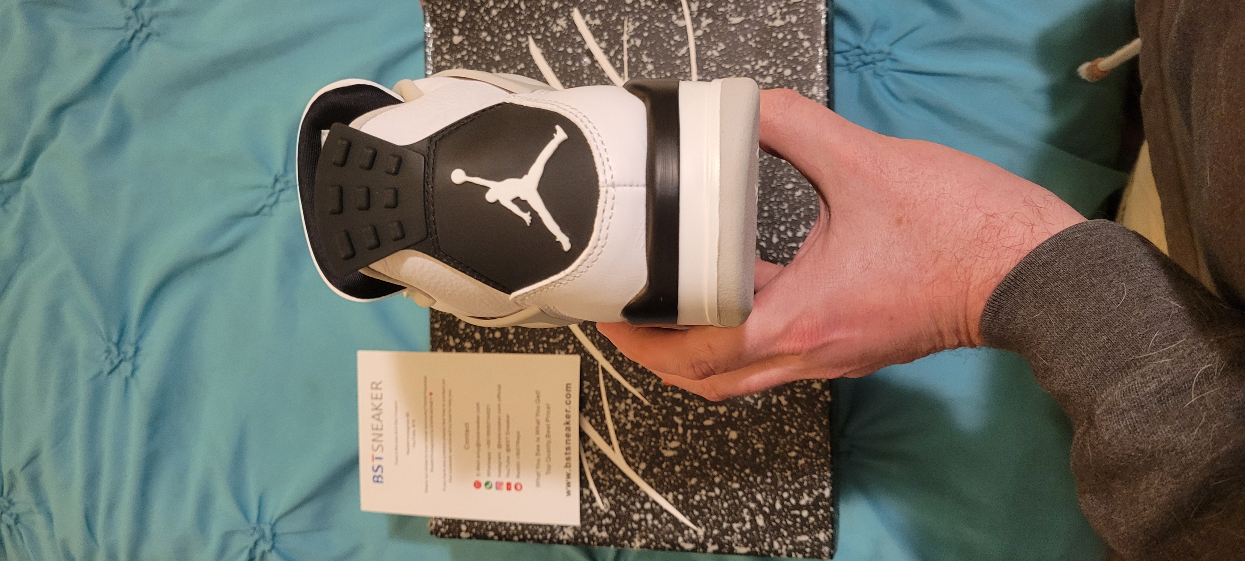 Bstsneaker- Air Jordan 4 Military Black DH6927-111   review Mike O 03