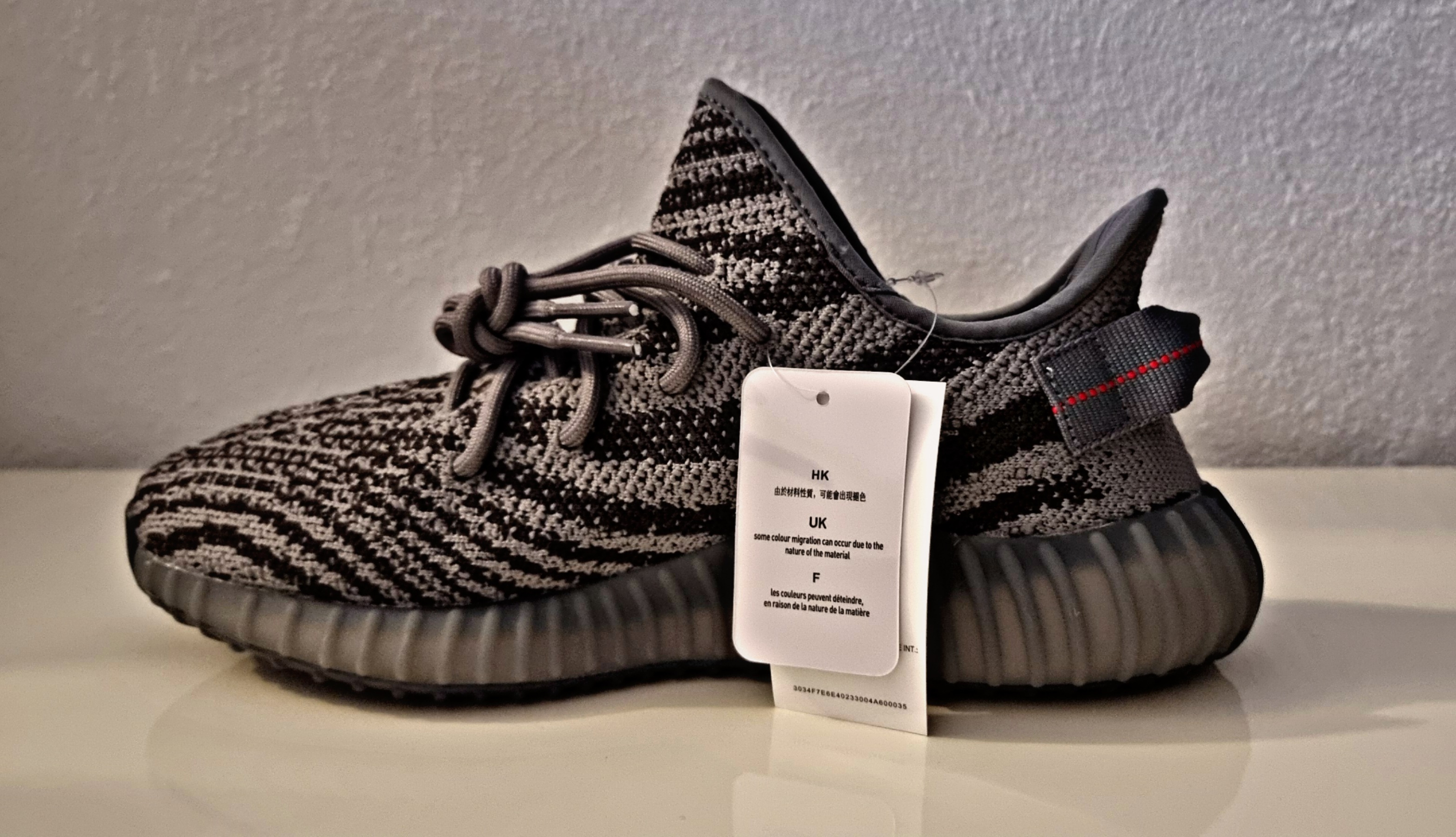 Bstsneaker-  Adidas Yeezy Boost 350 V2 Beluga 2.0 AH2203 review 1