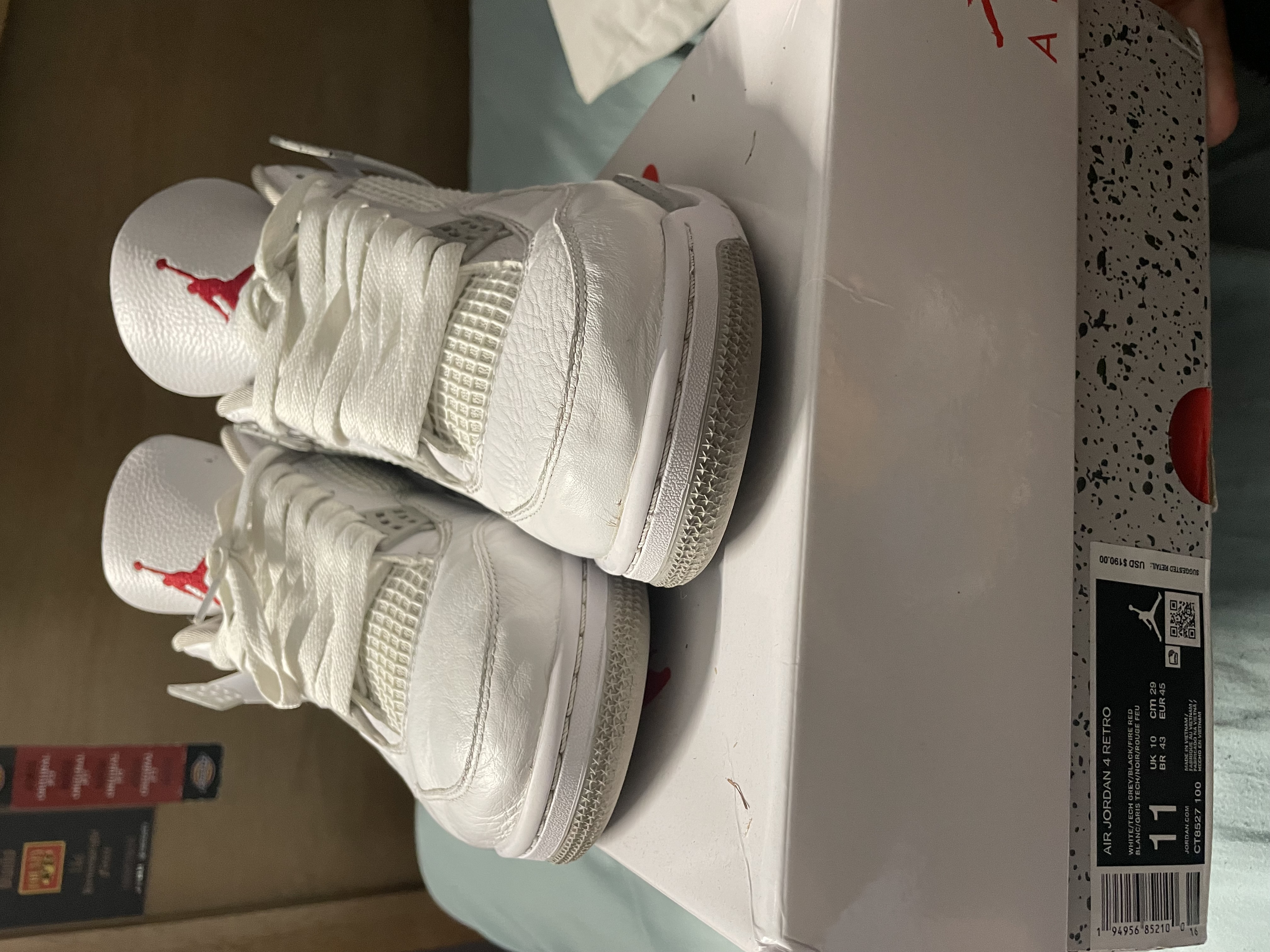 Bstsneaker- Air Jordan 4 Retro White Oreo (2021) CT8527-100  review Gabriel 01