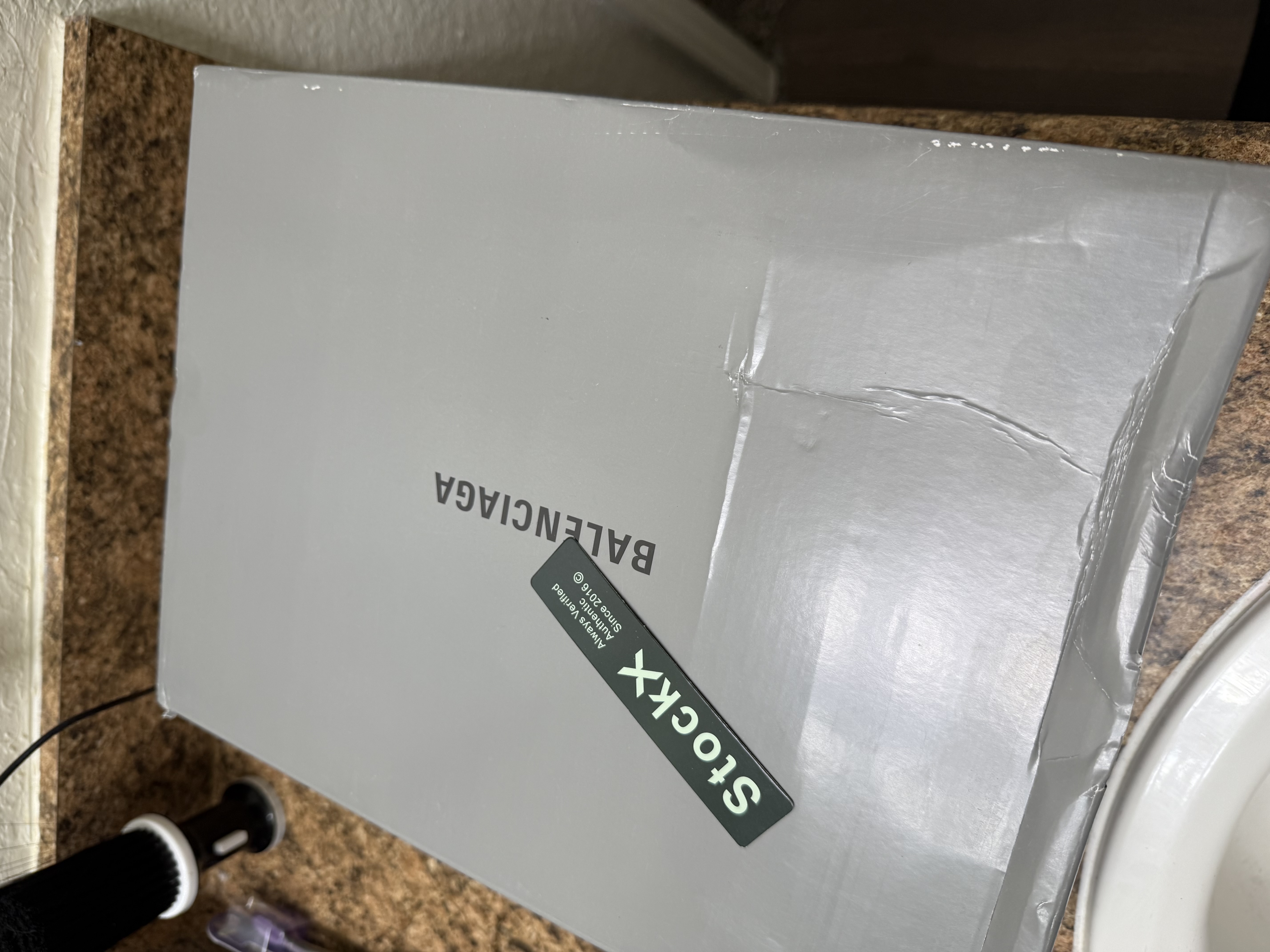 Bstsneaker-Balenciaga Tess S.Black 555032 W1GB7 1000 (With Led) review KB 00