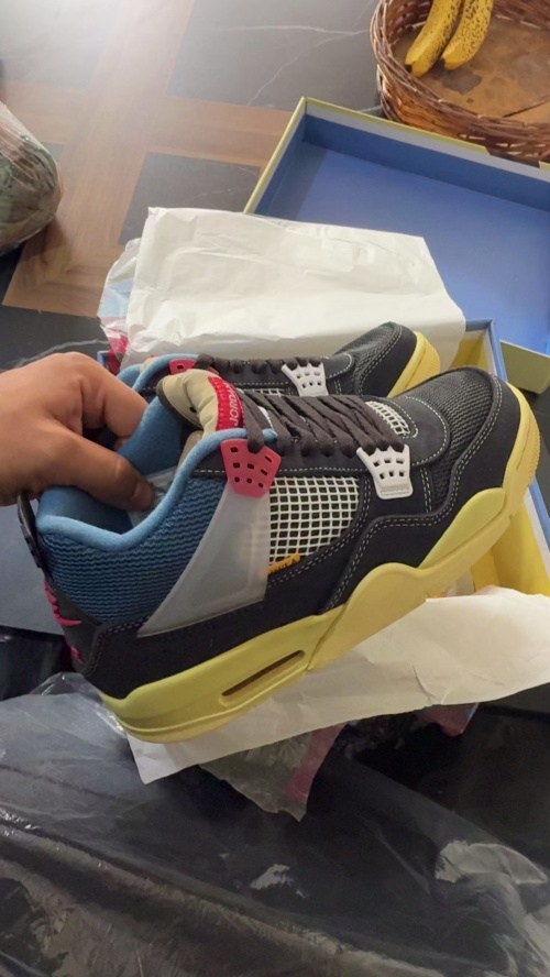 Bstsneaker-Air Jordan 4 Retro Union Off Noir DC9533-001   review 