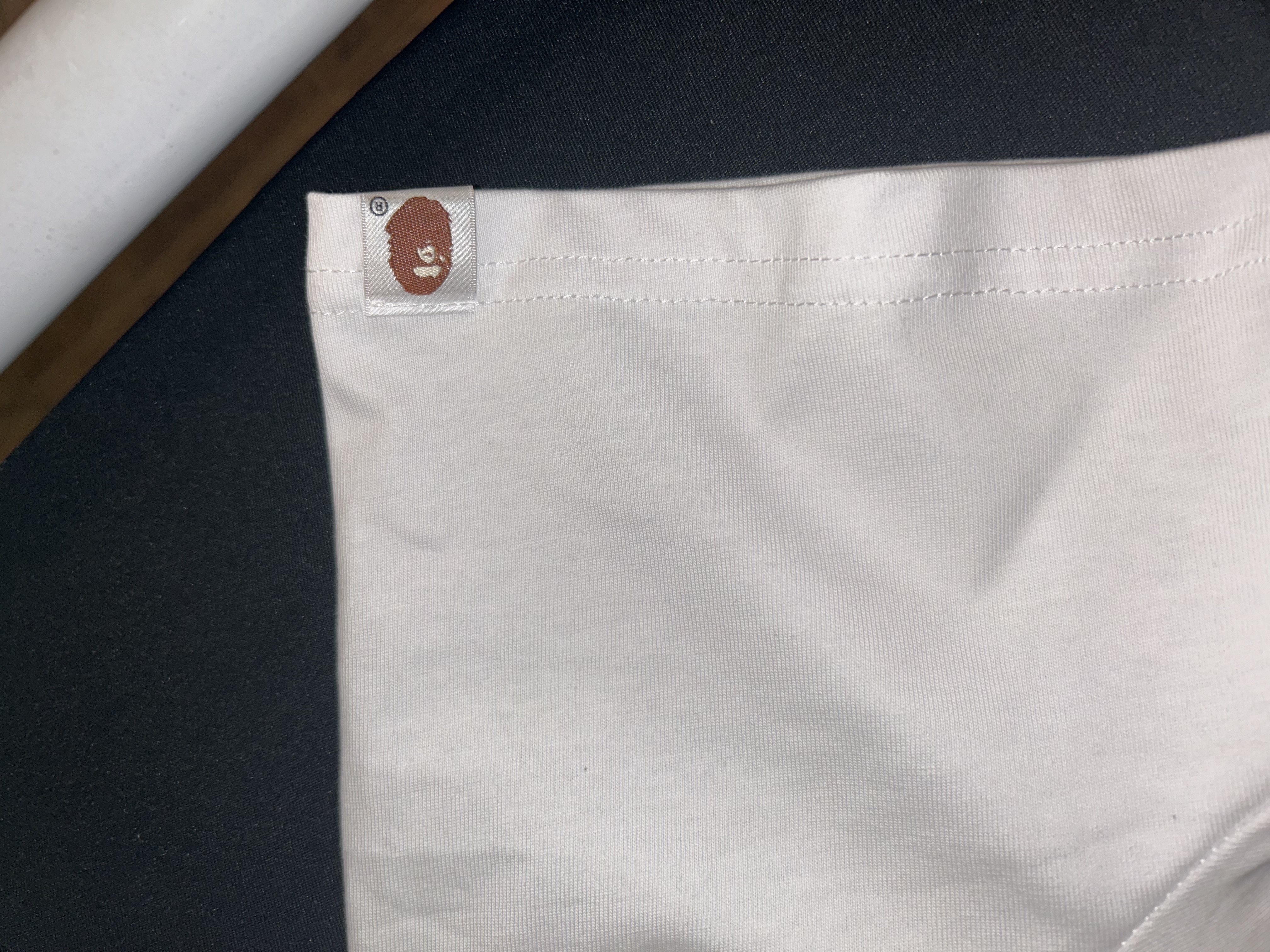 Bstsneaker-BAPE A Bathing Ape Check by Bathing T-shirt White 120 review Camille Lulangu 01