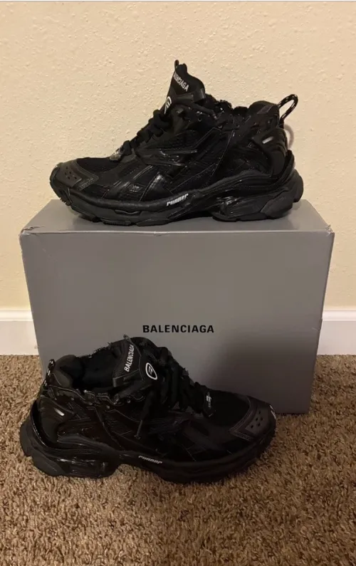 Bstsneaker-Balenciaga Runner Matte Black 2.0 review 