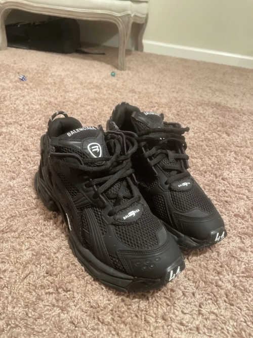 Bstsneaker-Balenciaga Runner Matte Black 2.0 review 