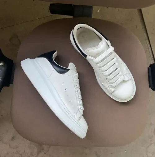 Bstsneaker-Alexander McQueen Sneaker Black Skin review 