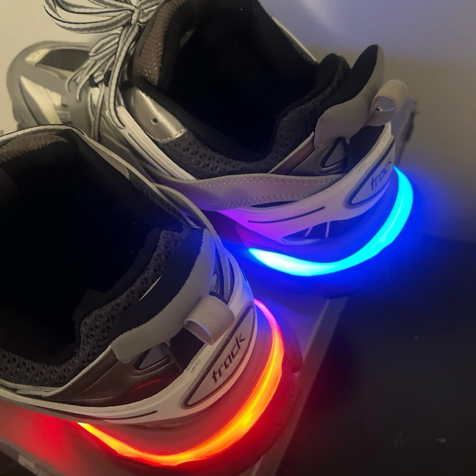 Bstsneaker- Balenciaga Tess S.Grey 555032 W1GB7 1214 (With Led) review Gapena 01