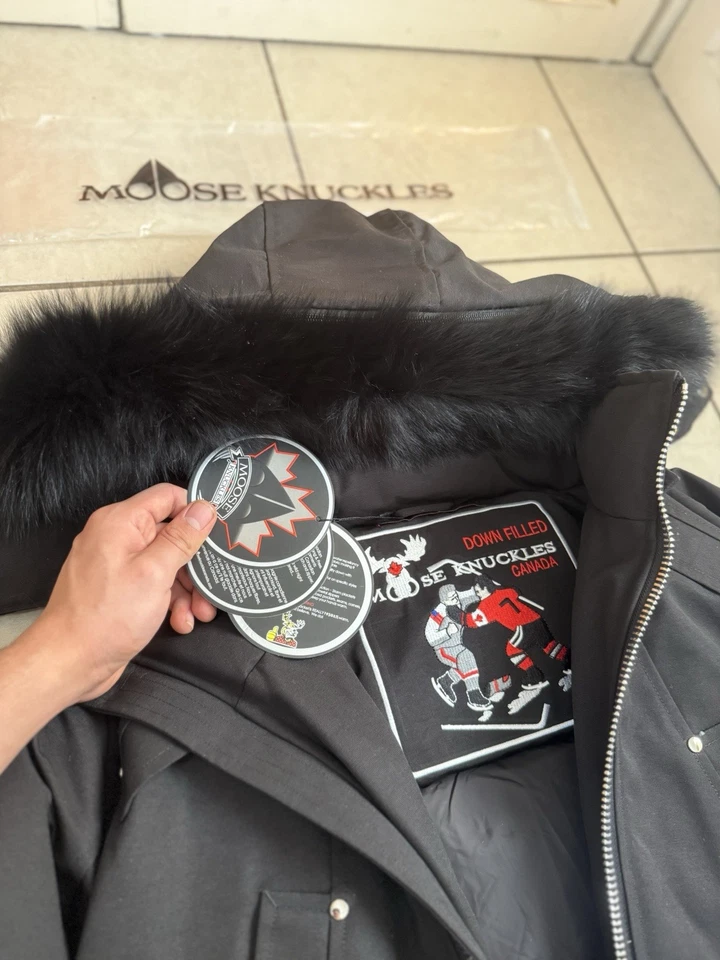 Bstsneaker-Moose Knuckles Original Ballistic Bomber Black review LUSI 01