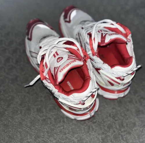 Bstsneaker-Balenciaga Runner Red review 