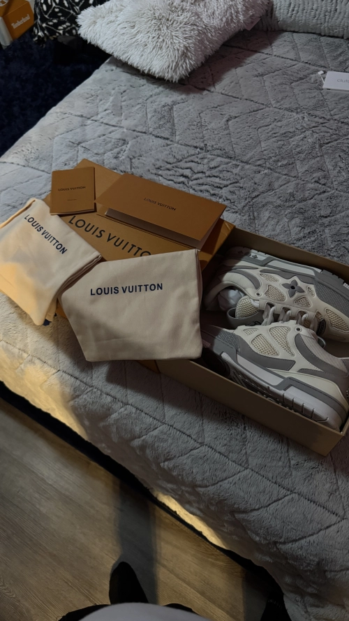 Bstsneaker-Louis Vuitton Leather lace up Fashionable Board Shoes White Gray 1ACQP4 SK8 review 