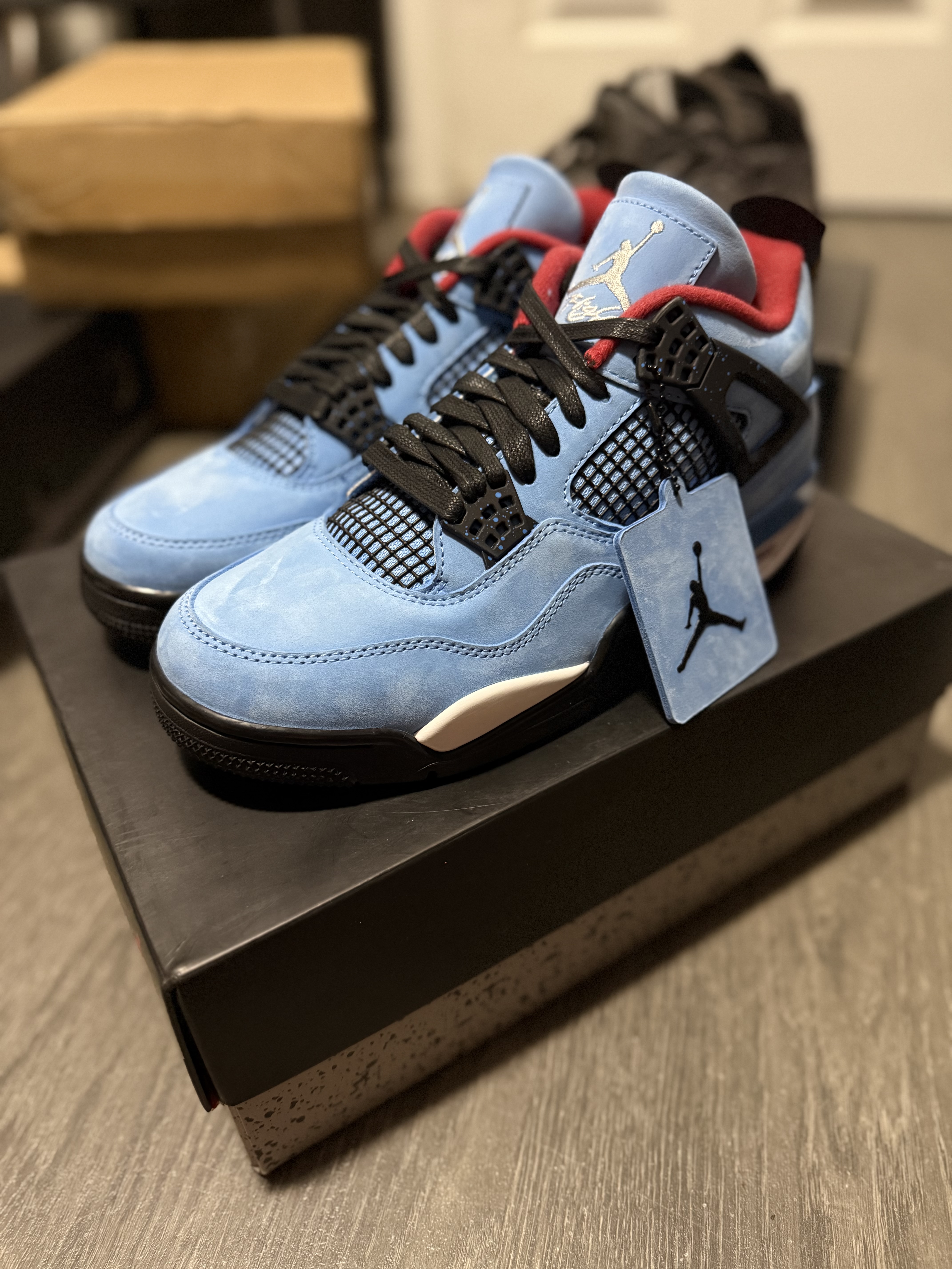 Bstsneaker-Air Jordan 4 Retro Travis Scott Cactus Jack 308497-406 review 0