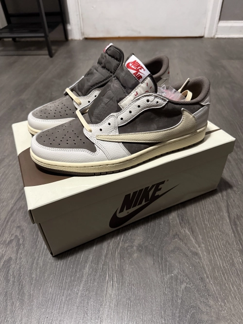 Bstsneaker-Travis Scott x Air Jordan 1 Low Reverse Mocha DM7866-162  review 