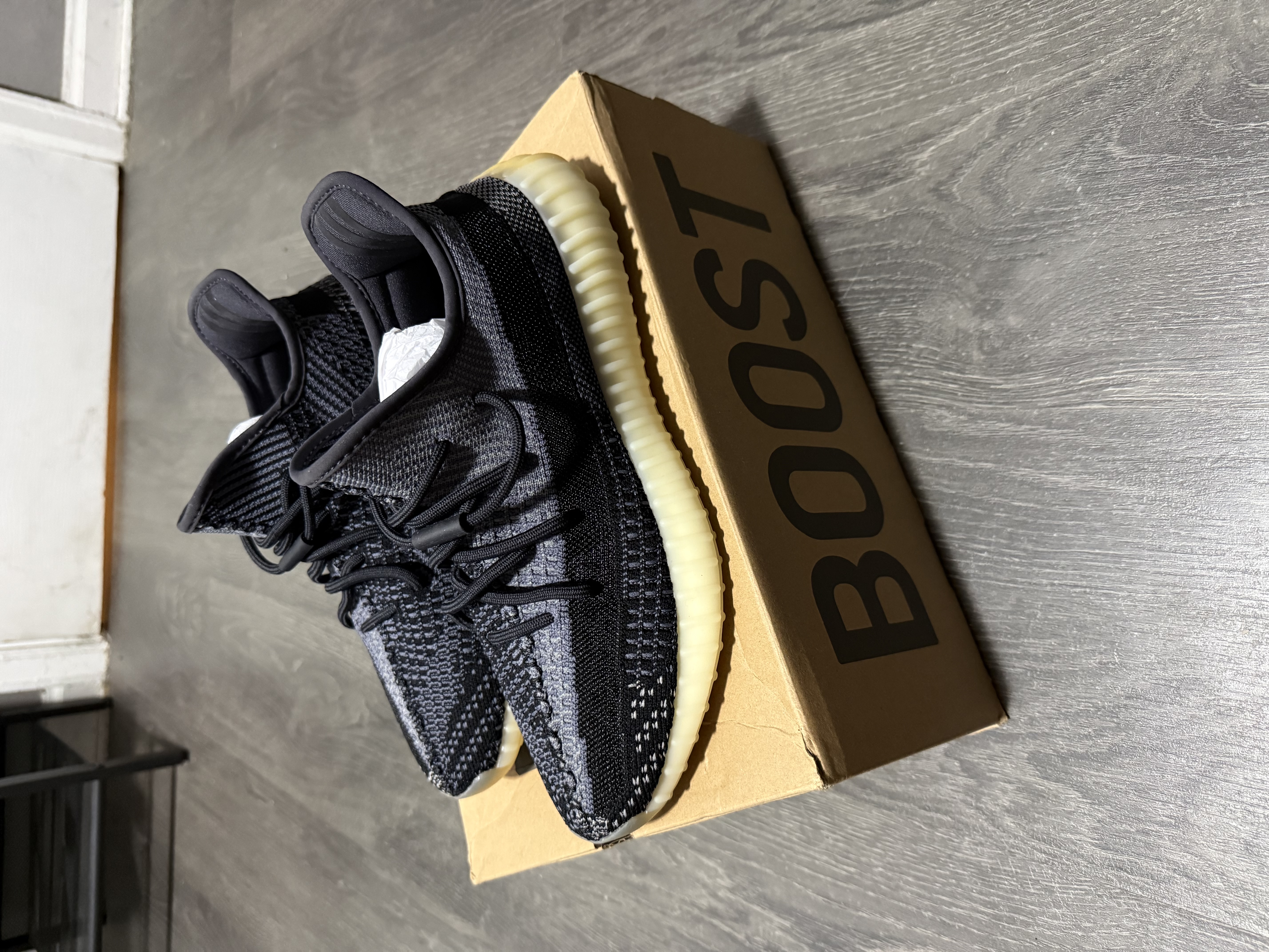Bstsneaker- Adidas Yeezy Boost 350 V2 Carbon FZ5000  review 0