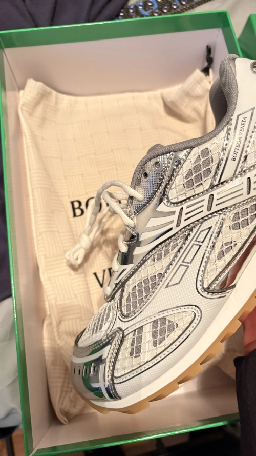 Bstsneaker-Bottega Veneta Orbit Silver review Dave