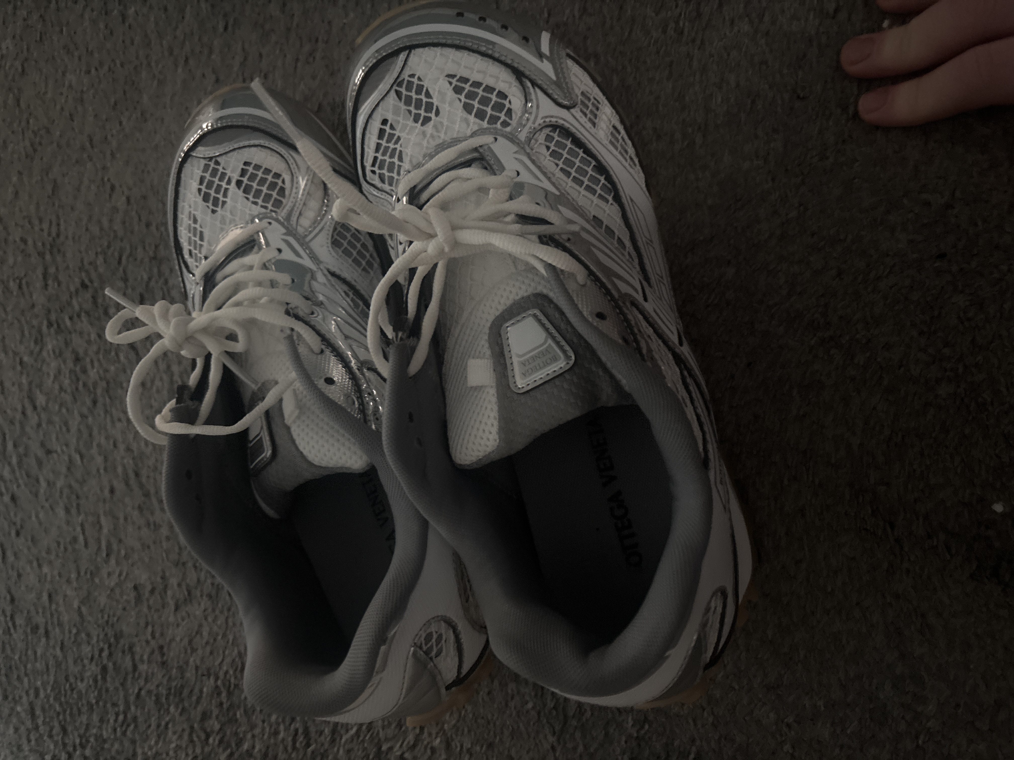 Bstsneaker-Bottega Veneta Orbit Silver review Cori 00